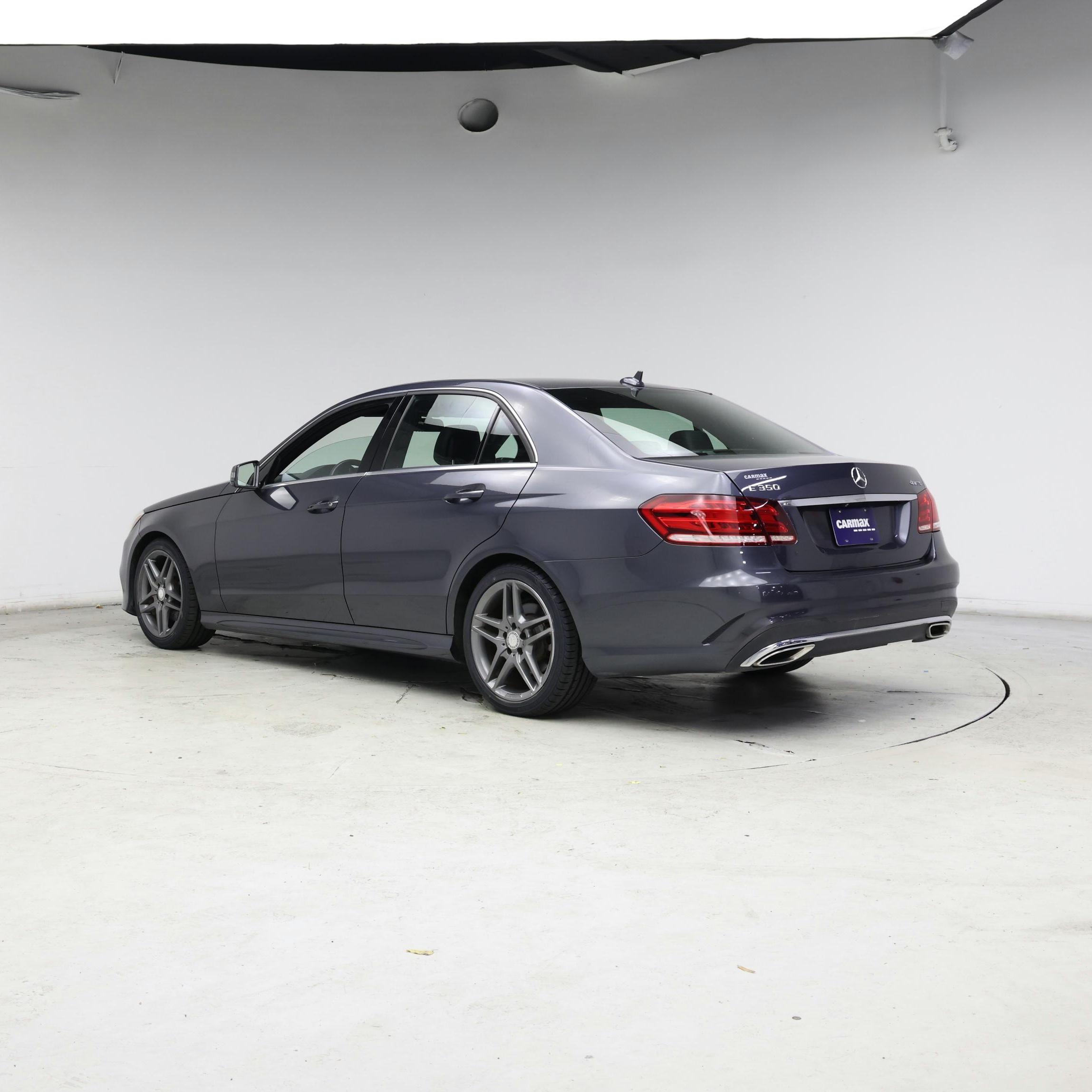 Thumbnail: 2016 Mercedes-Benz E-Class - 2