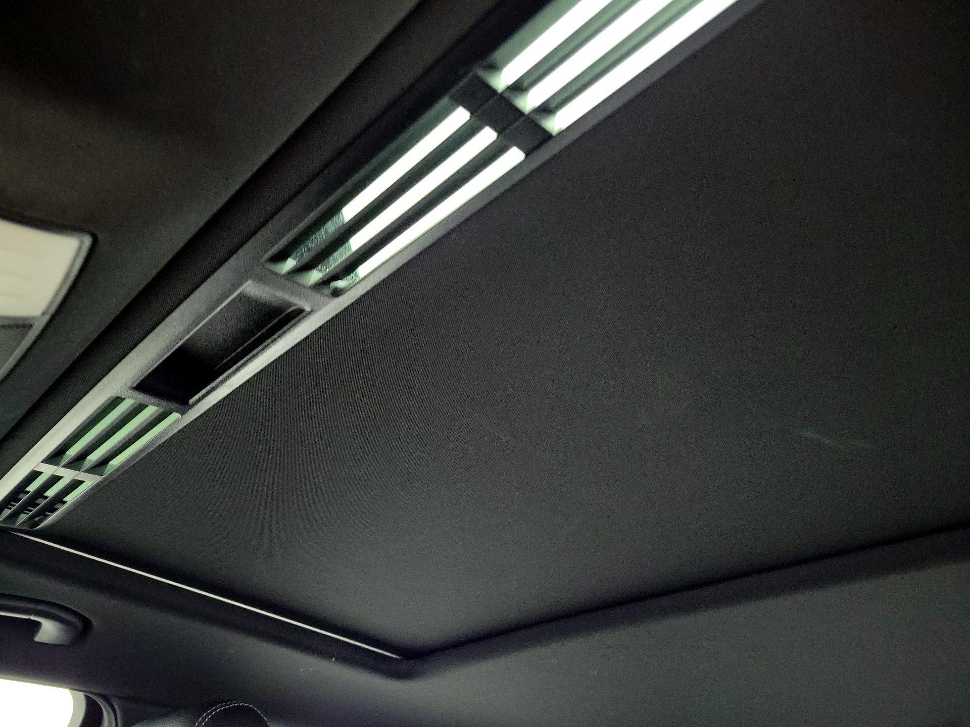 Thumbnail: 2016 Mercedes-Benz E-Class - 19