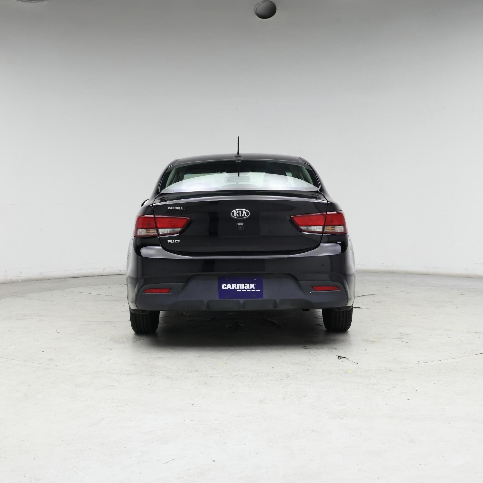 Thumbnail: 2019 Kia Rio - 6