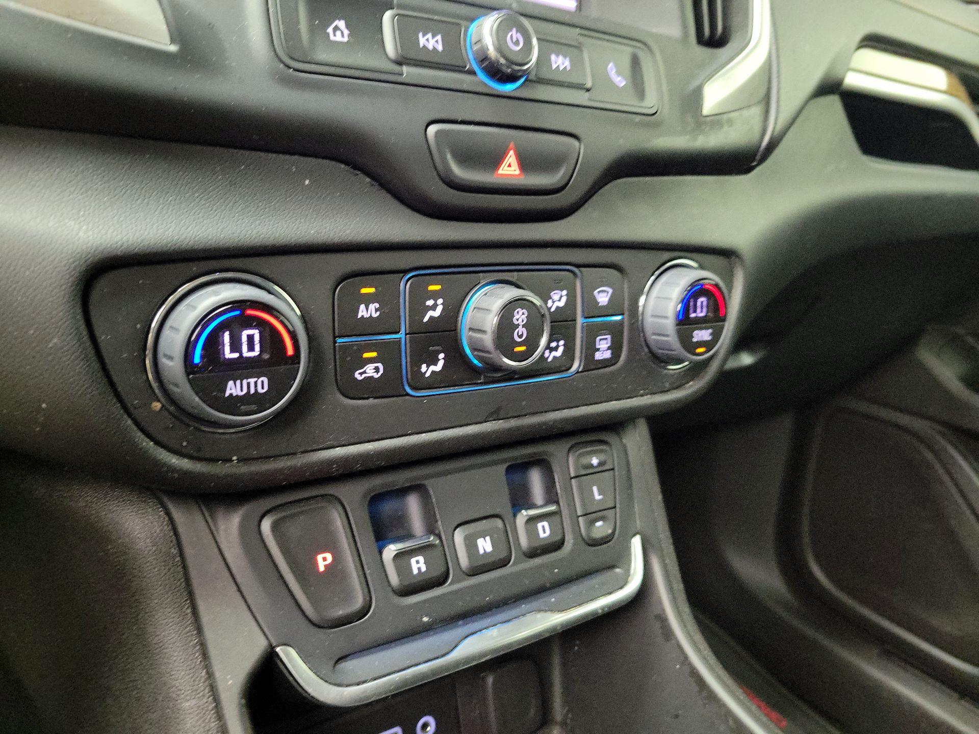 Thumbnail: 2018 GMC Terrain - 16