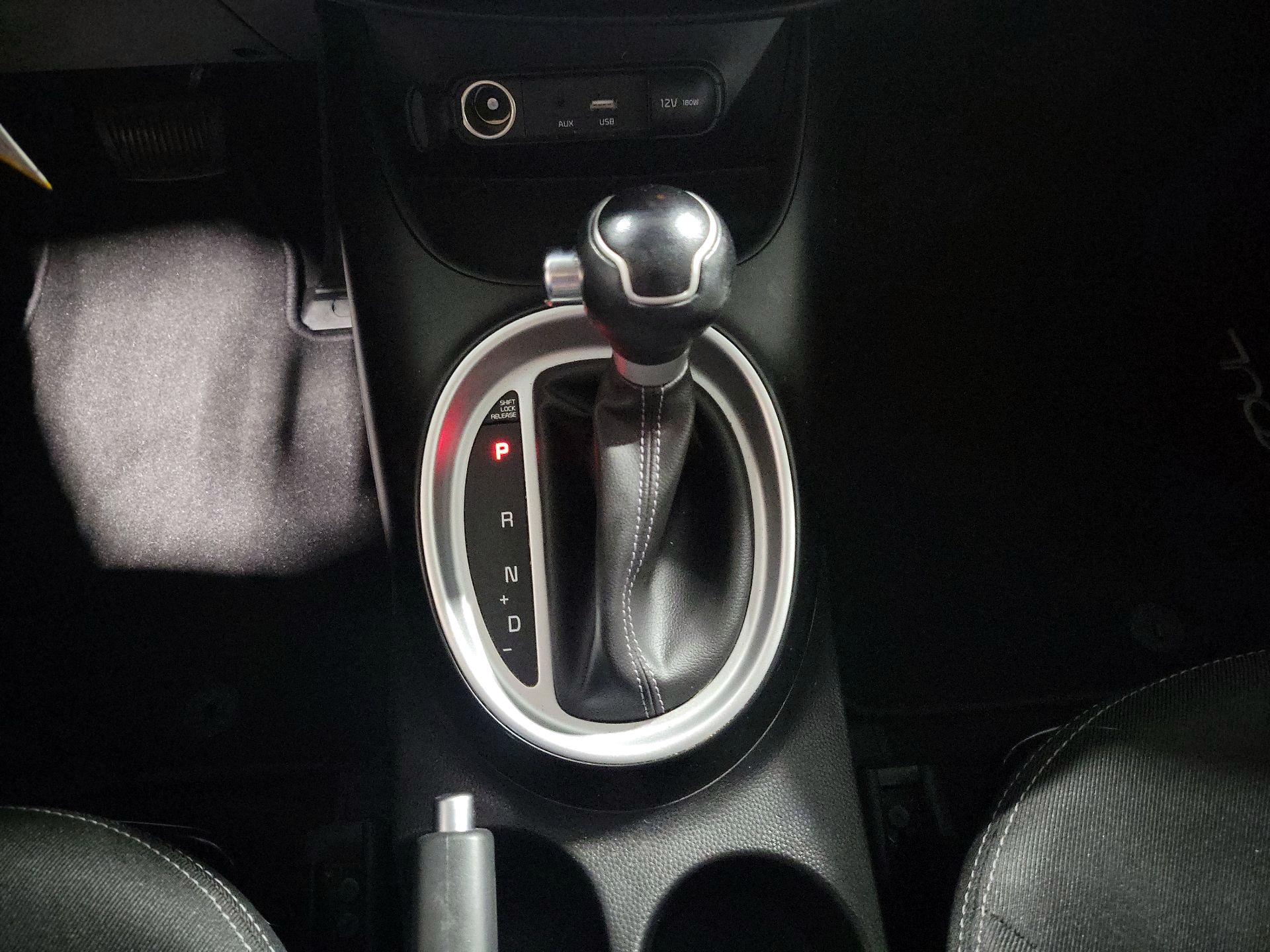 Thumbnail: 2019 Kia Soul - 17