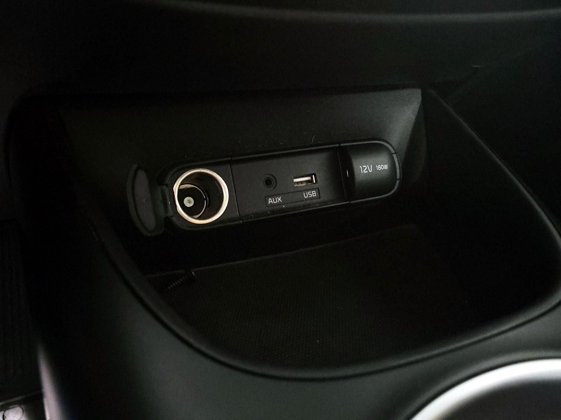 Thumbnail: 2019 Kia Soul - 18