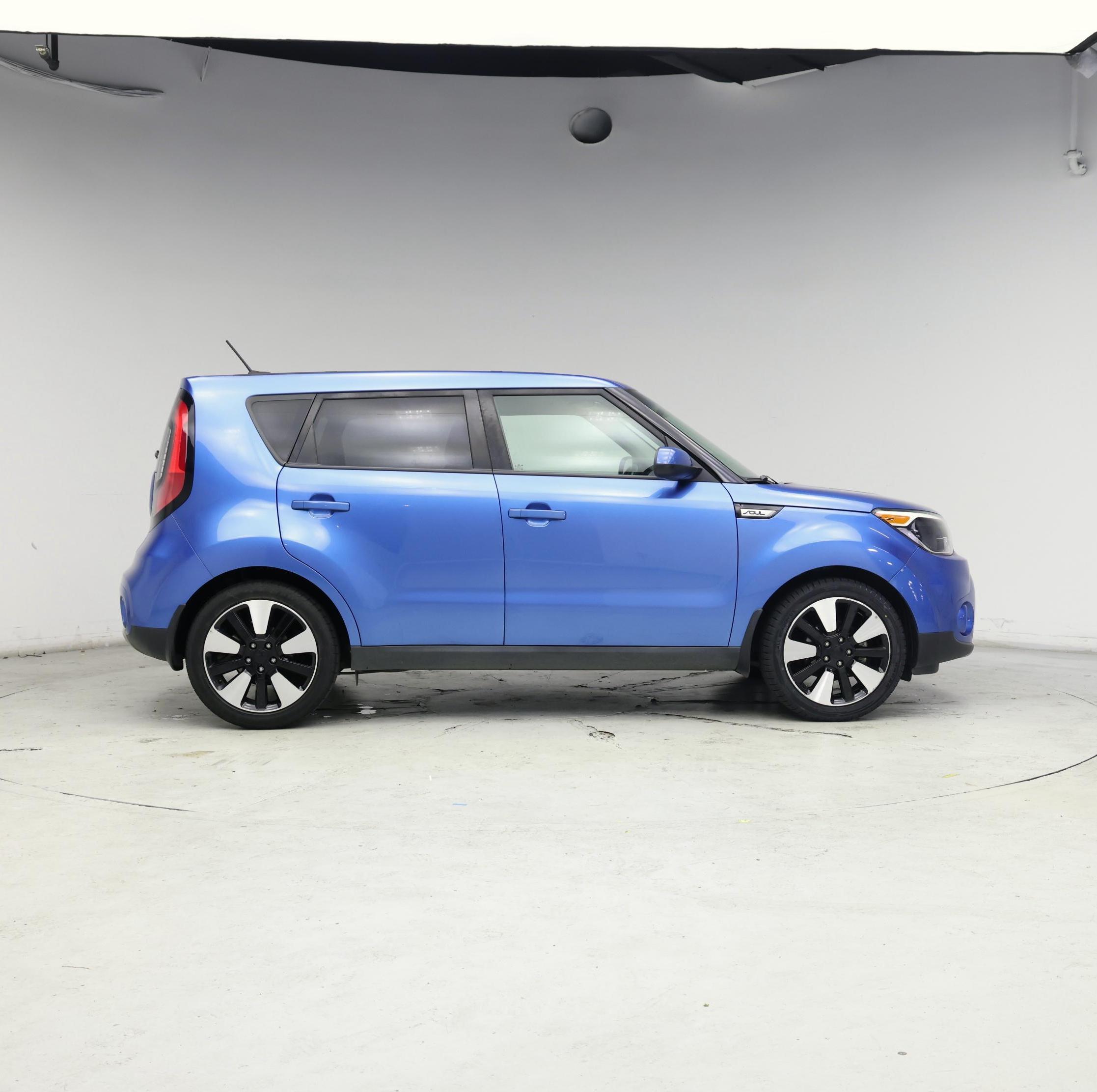 Thumbnail: 2019 Kia Soul - 7