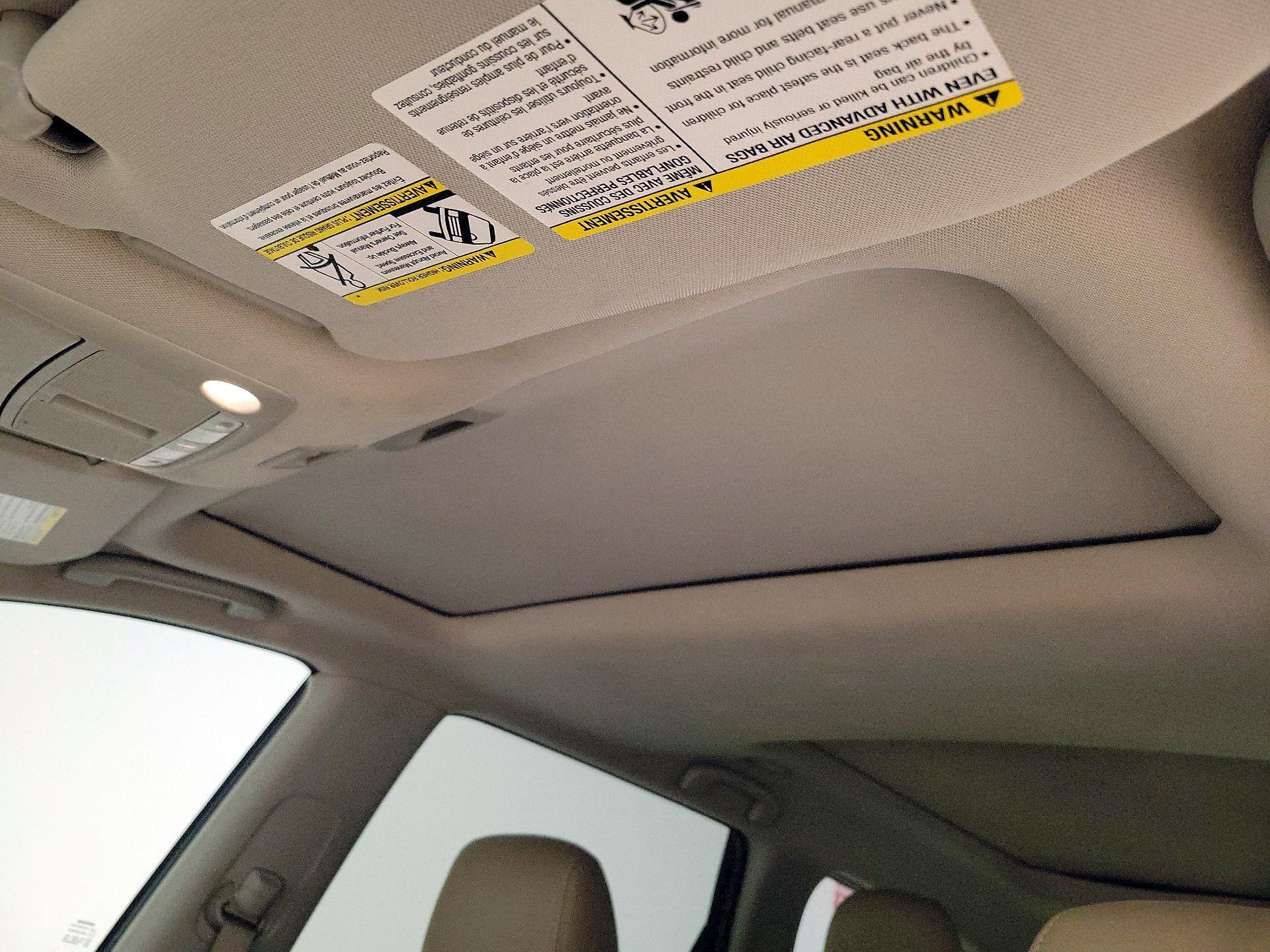 Thumbnail: 2015 Nissan Pathfinder - 19