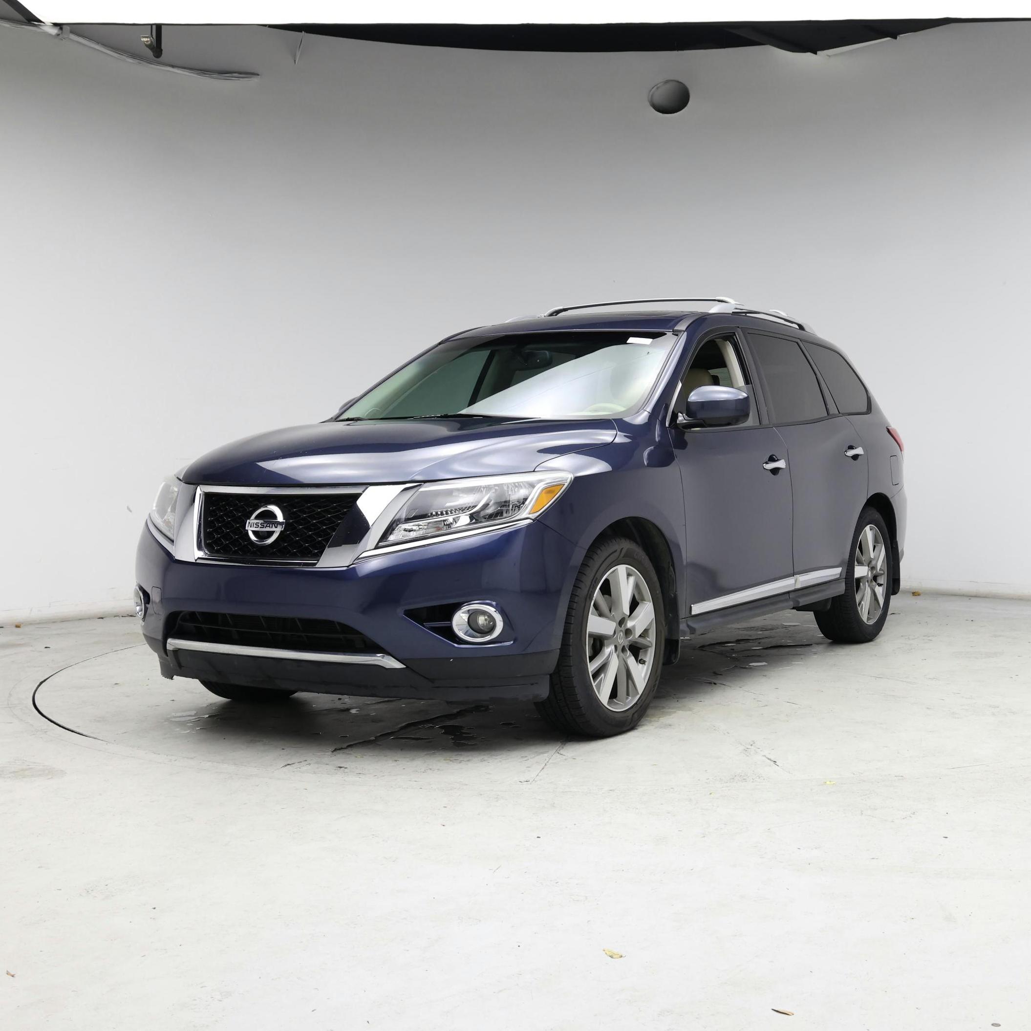 Thumbnail: 2015 Nissan Pathfinder - 4
