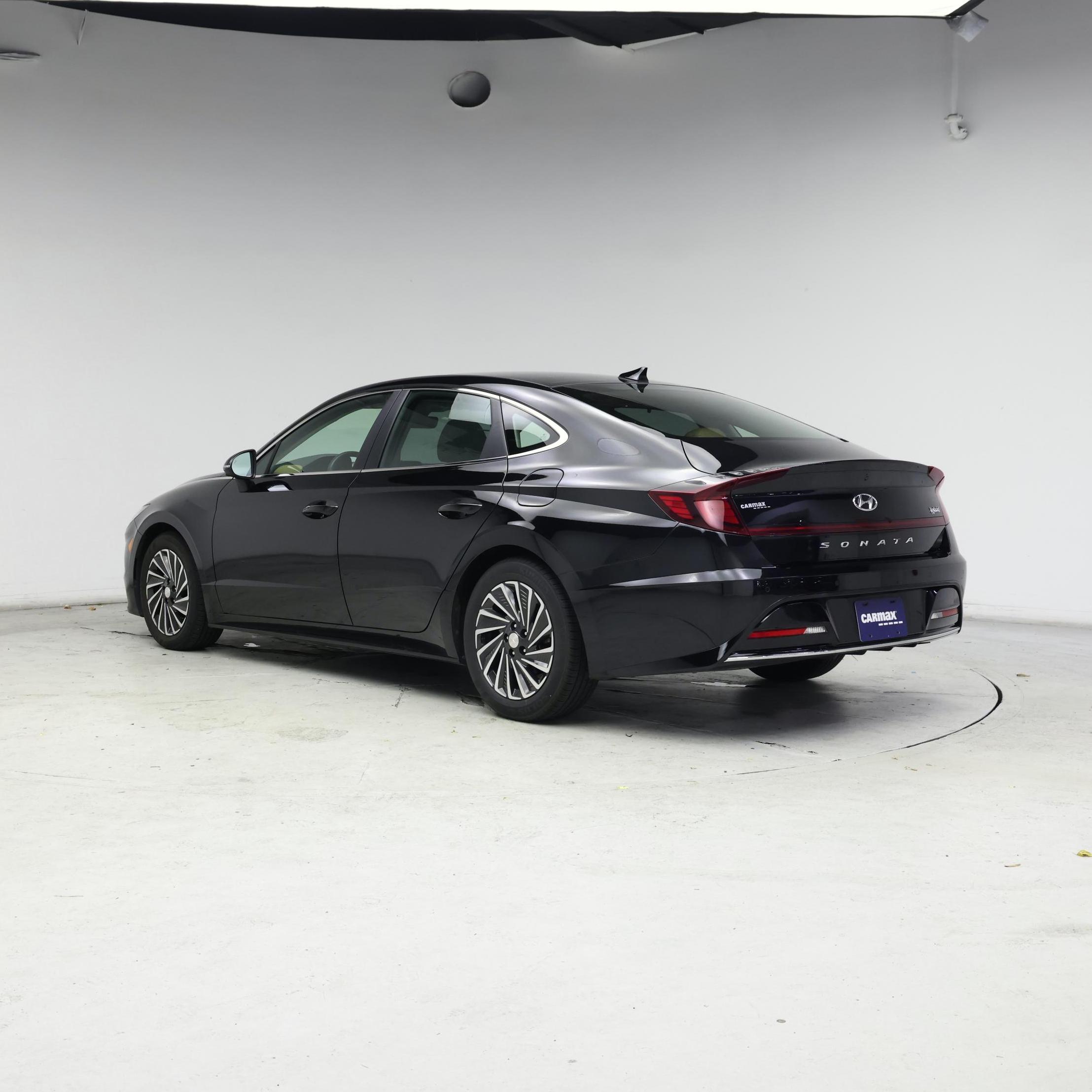 Thumbnail: 2021 Hyundai Sonata - 2