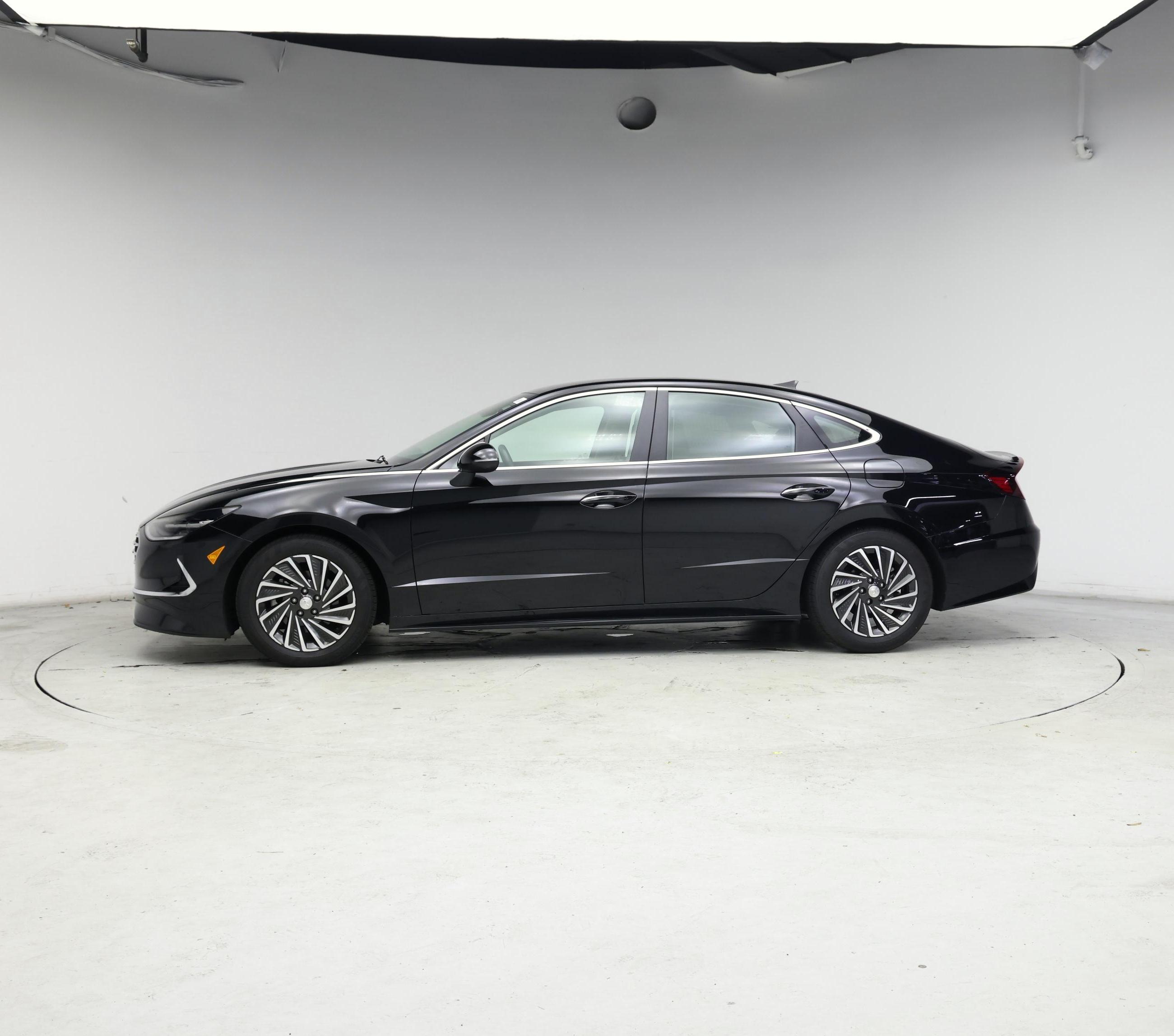 Thumbnail: 2021 Hyundai Sonata - 3