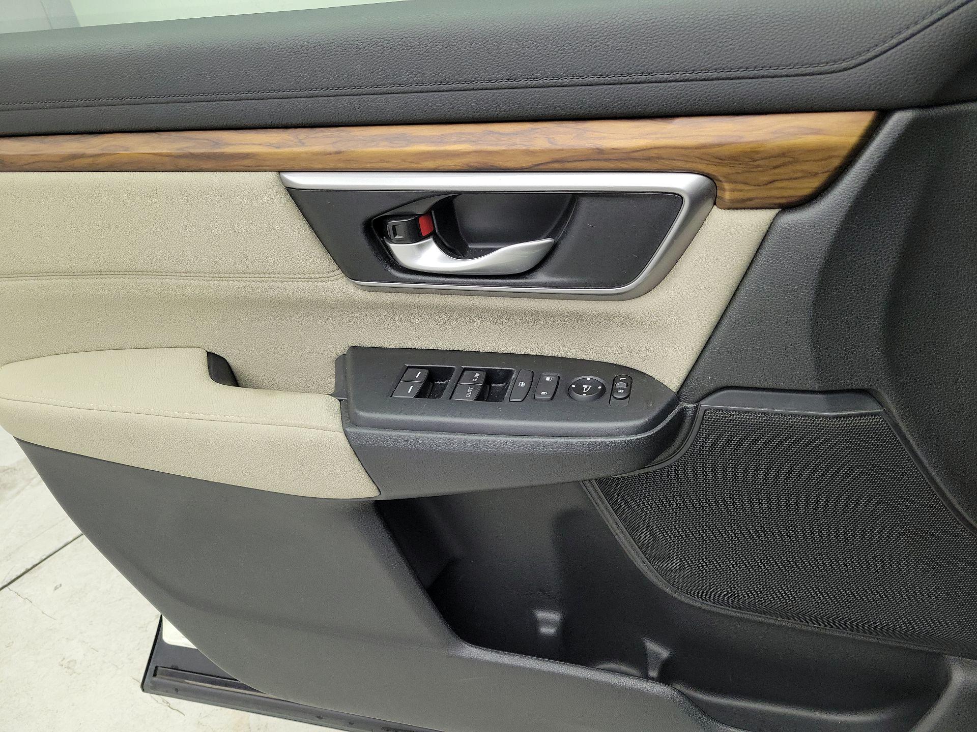 Thumbnail: 2018 Honda CR-V - 12