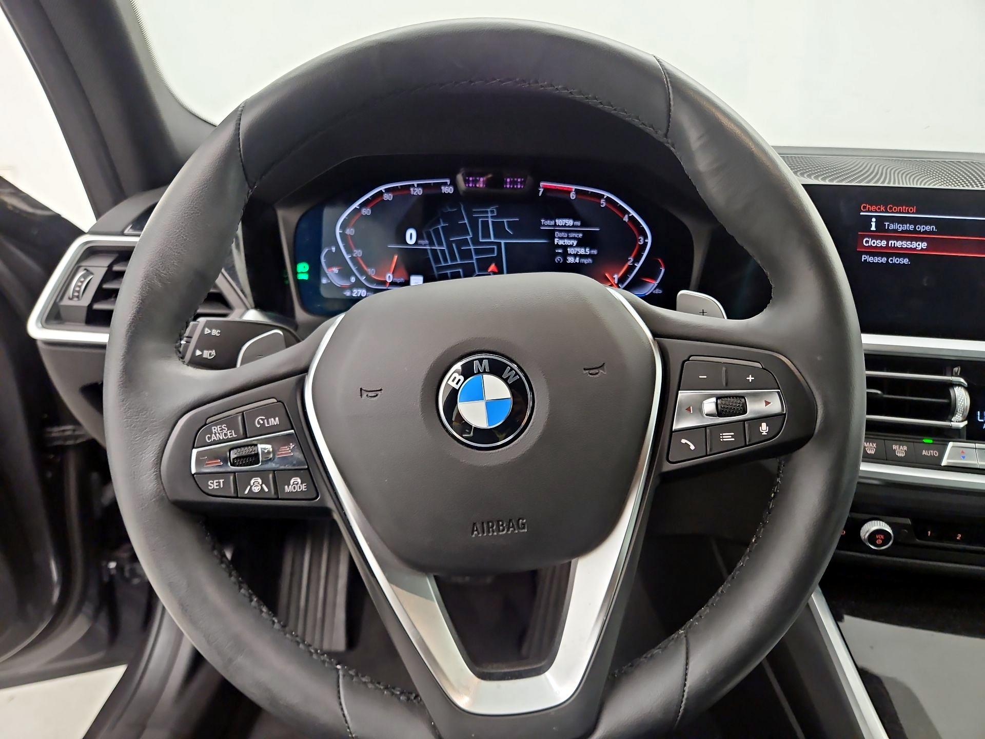 Thumbnail: 2021 BMW 3 Series - 10