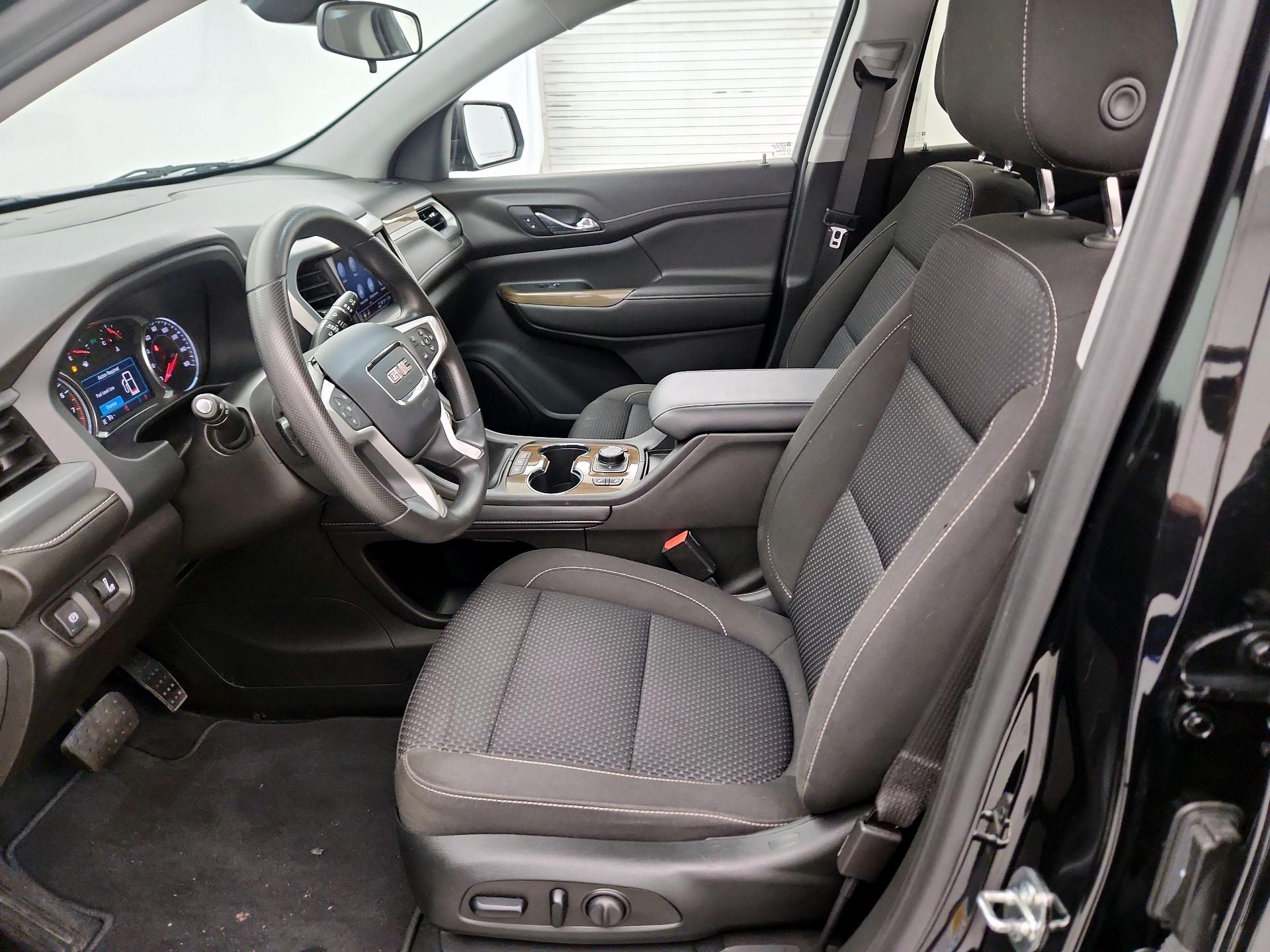 Thumbnail: 2023 GMC Acadia - 11