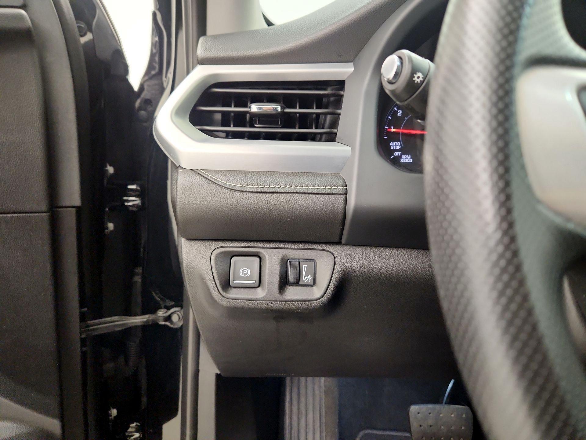Thumbnail: 2023 GMC Acadia - 13
