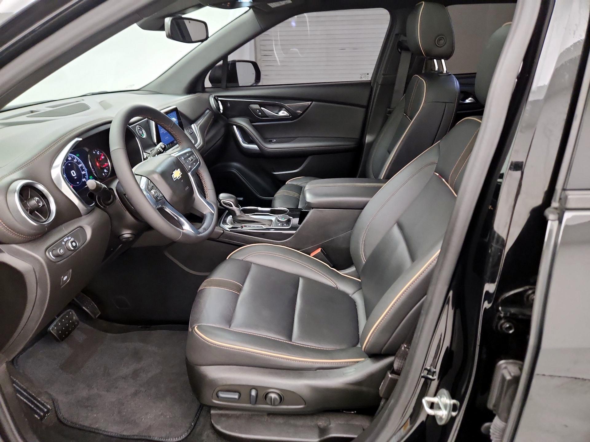 Thumbnail: 2022 Chevrolet Blazer - 11