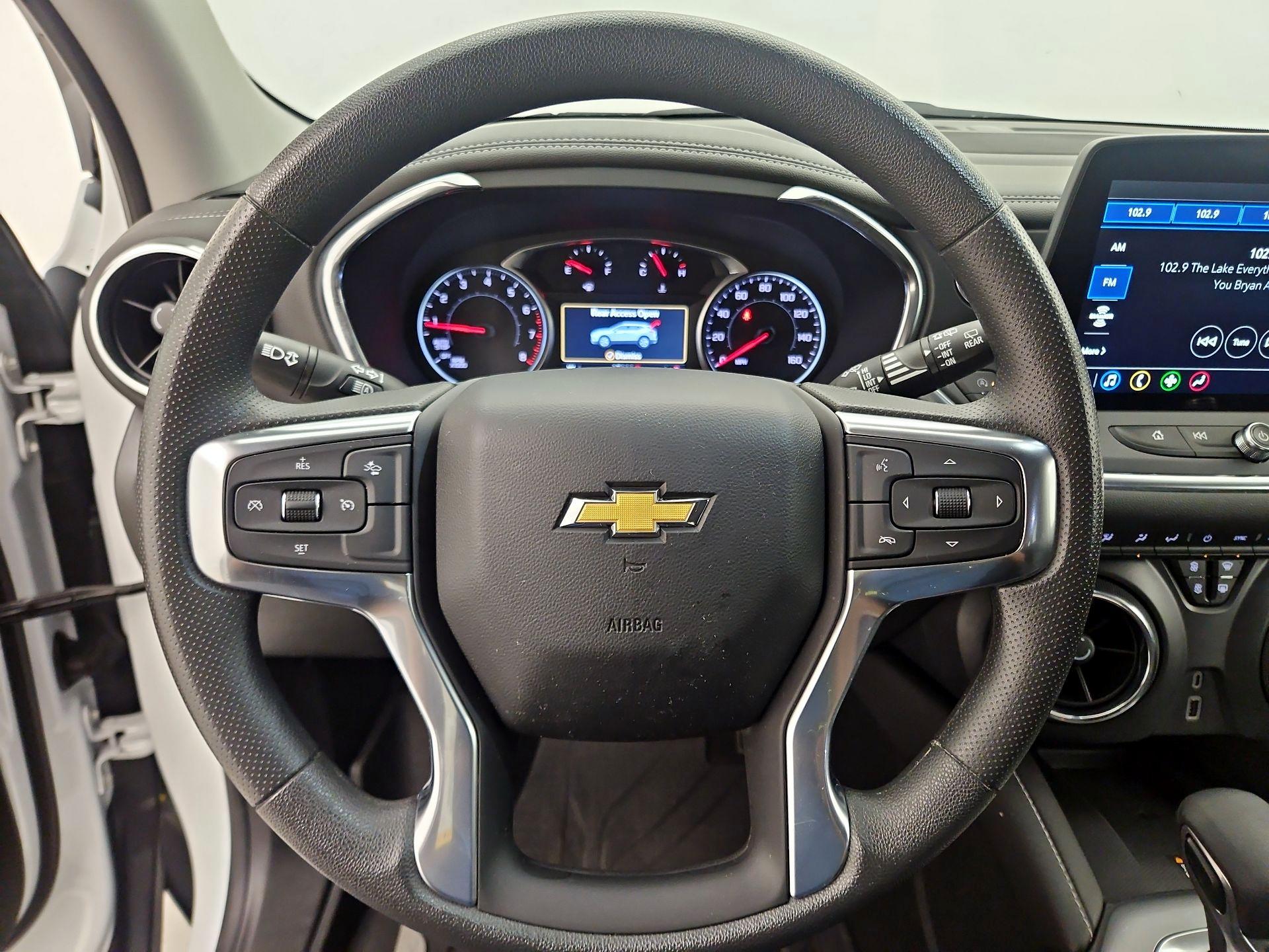 Thumbnail: 2023 Chevrolet Blazer - 10