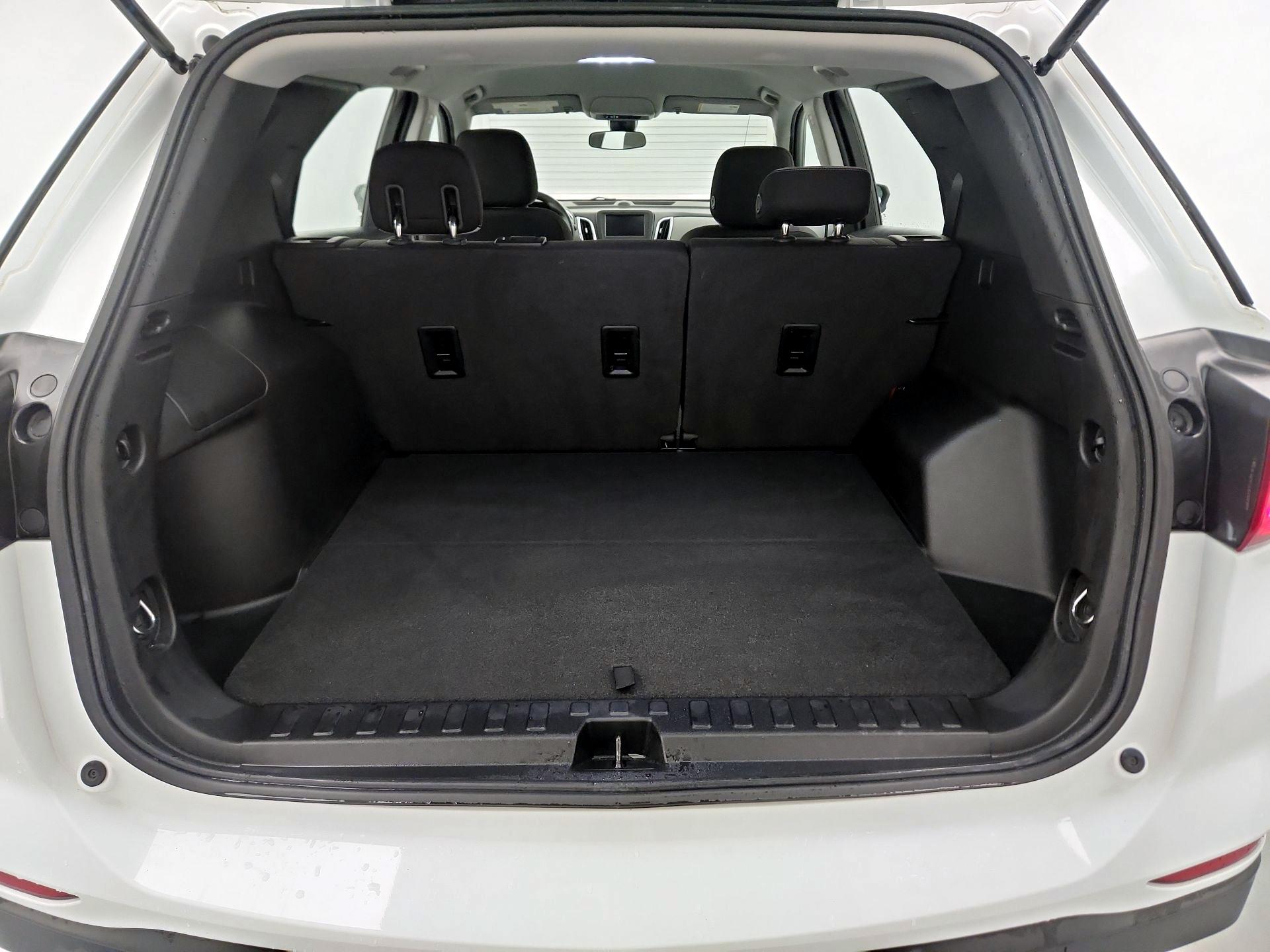 Thumbnail: 2020 Chevrolet Equinox - 20