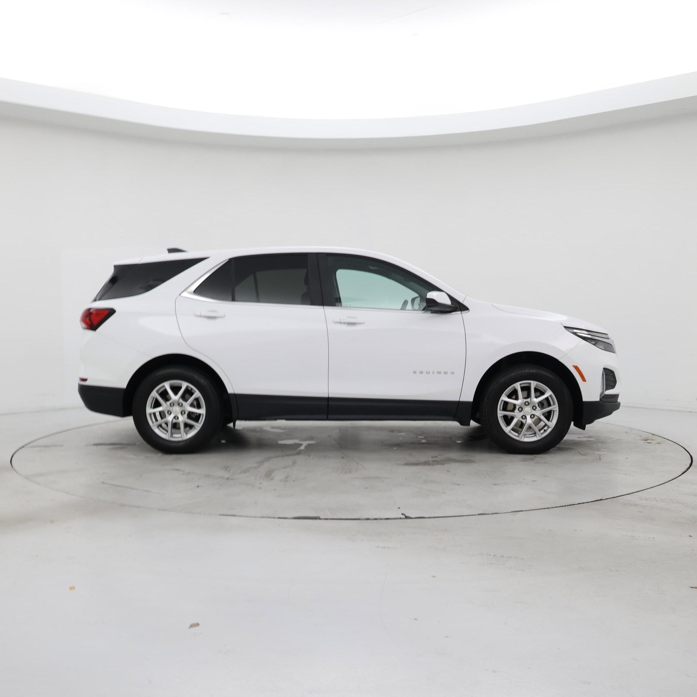 Thumbnail: 2023 Chevrolet Equinox - 7