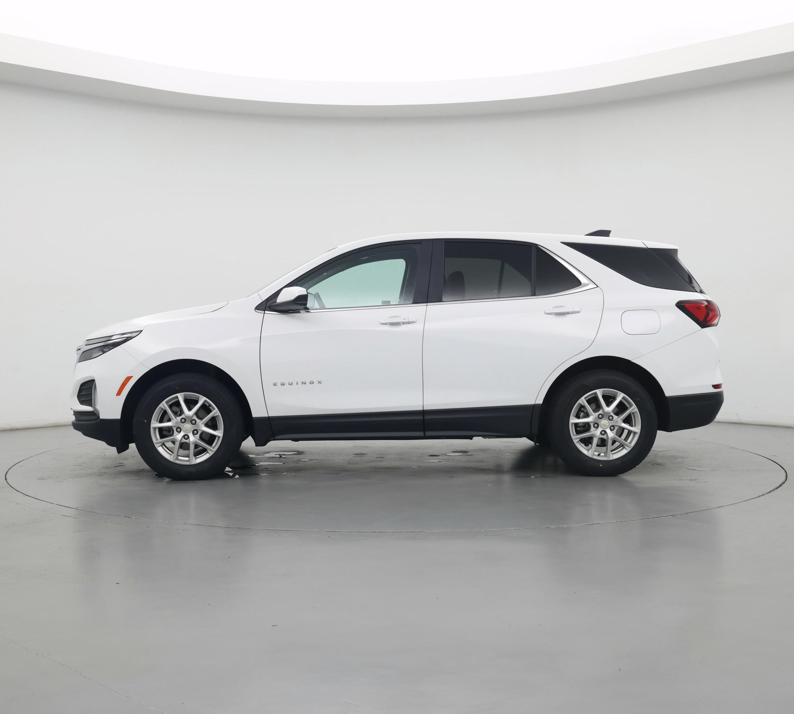 Thumbnail: 2023 Chevrolet Equinox - 3