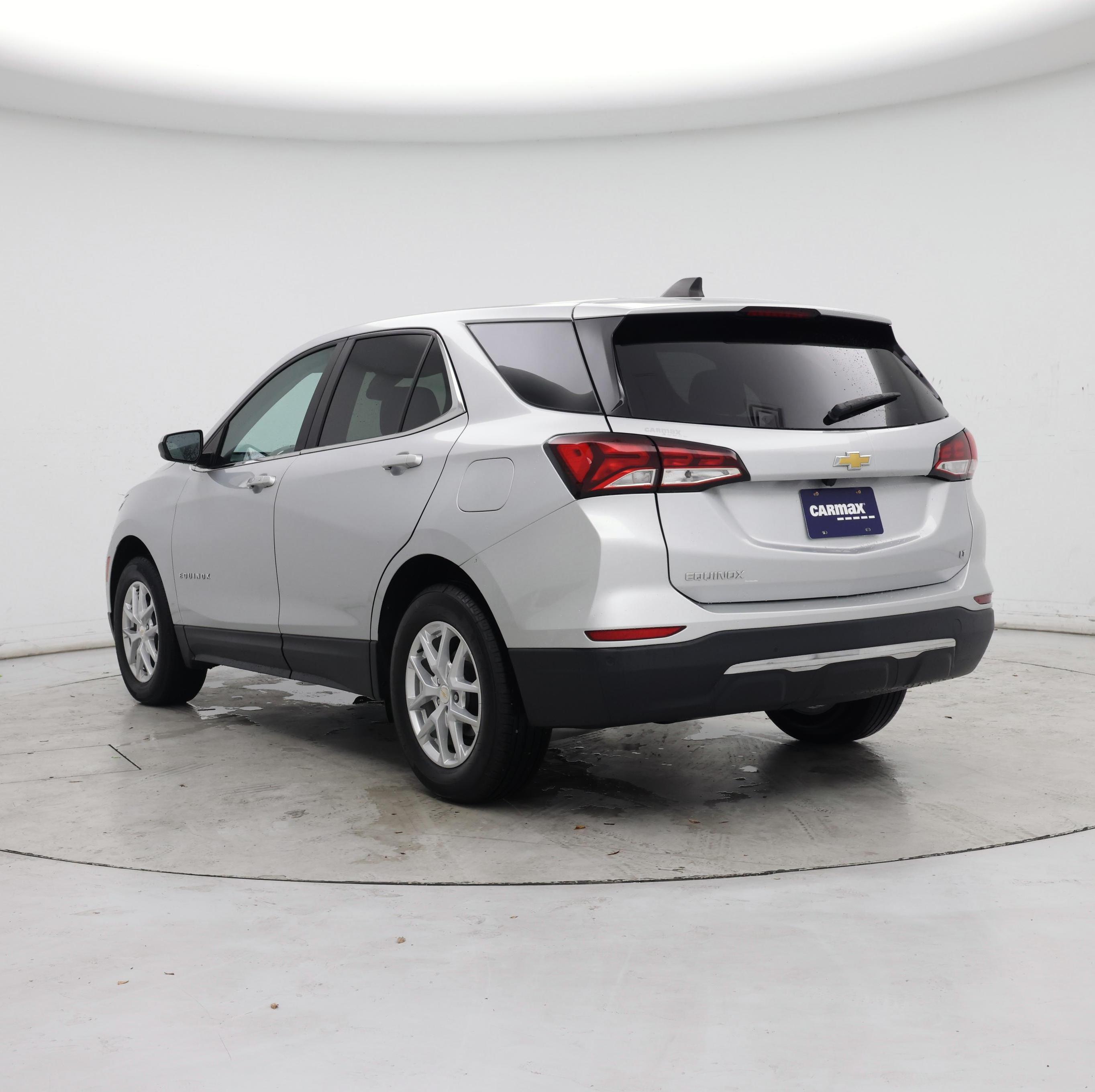 Thumbnail: 2022 Chevrolet Equinox - 2