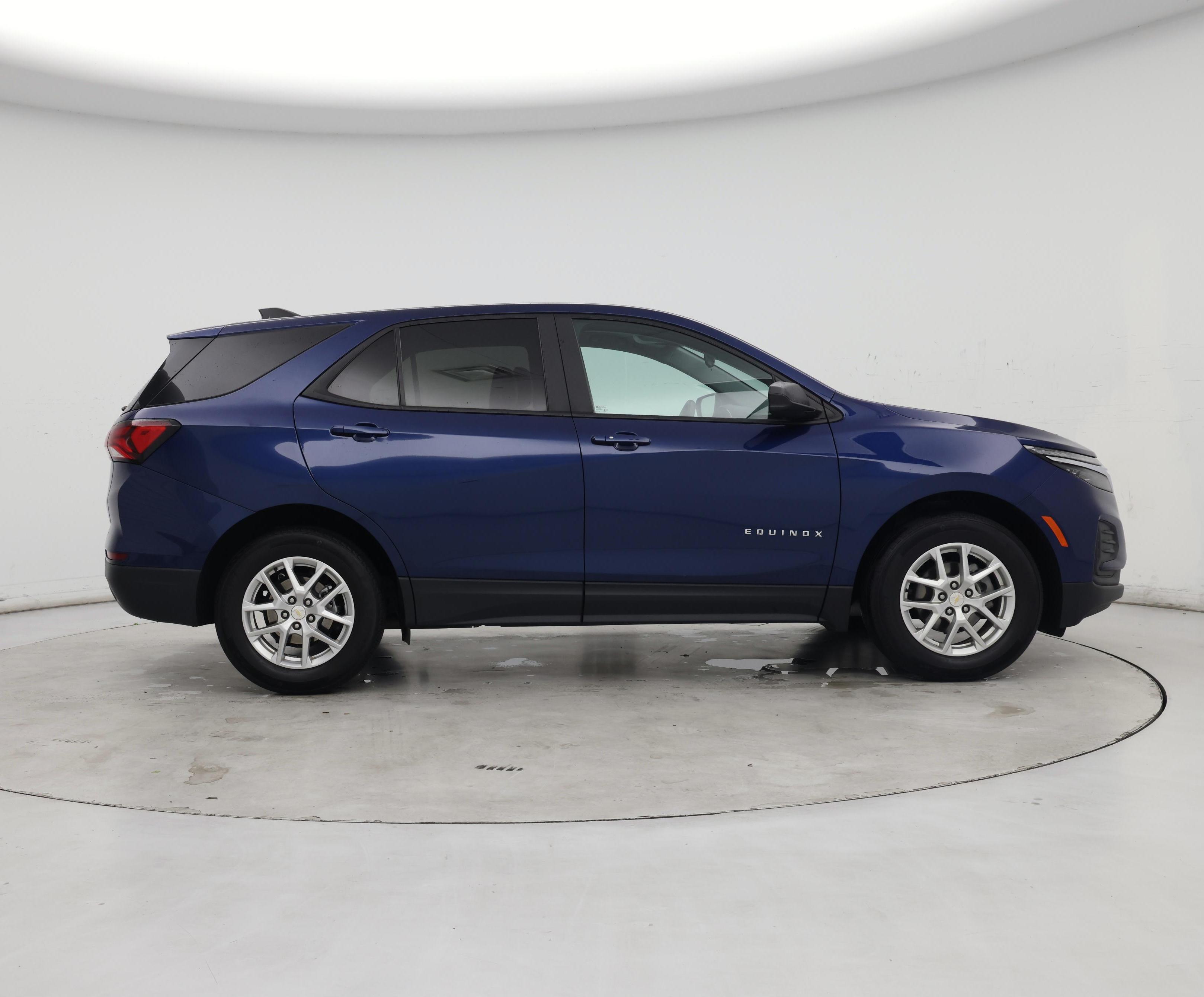 Thumbnail: 2022 Chevrolet Equinox - 7