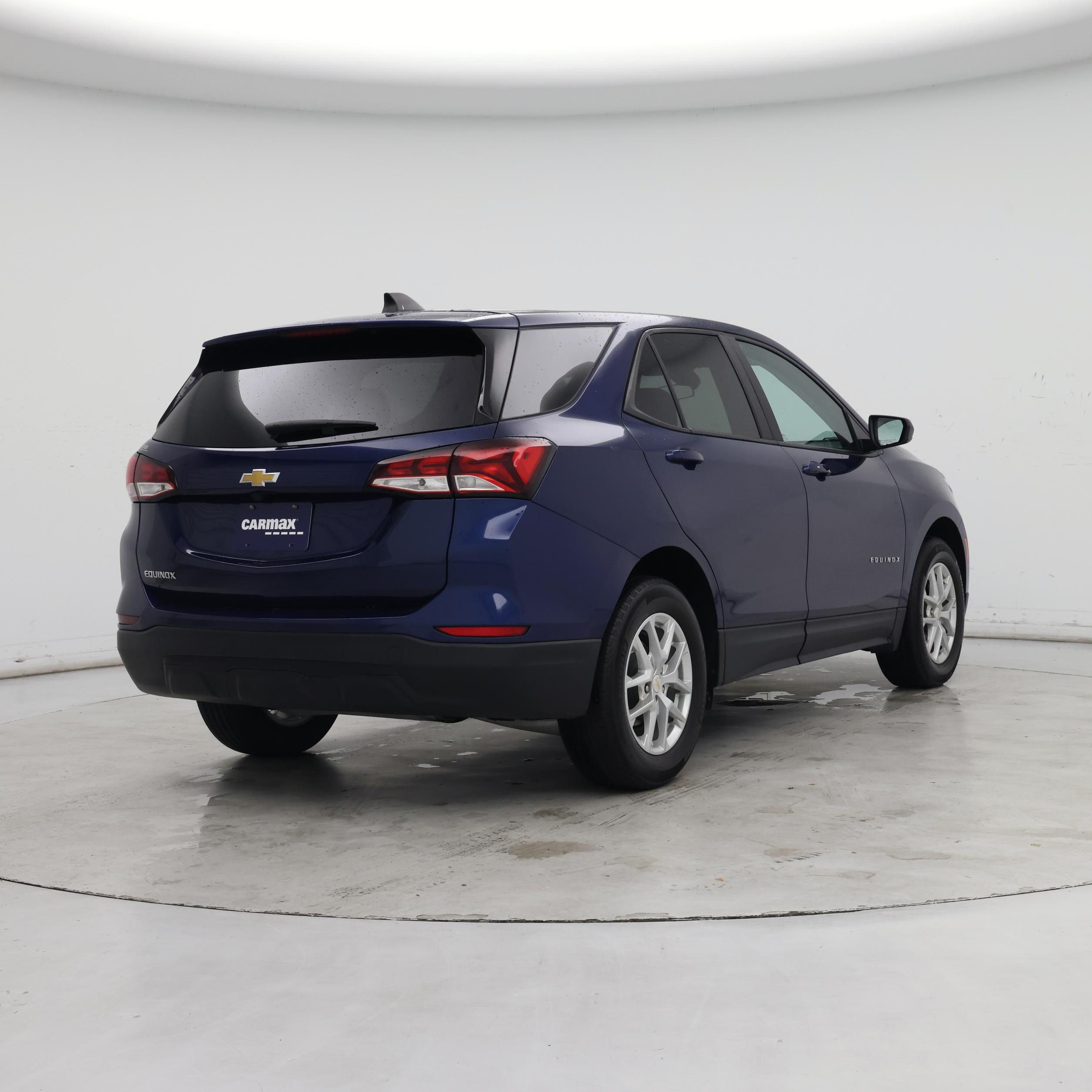 Thumbnail: 2022 Chevrolet Equinox - 8