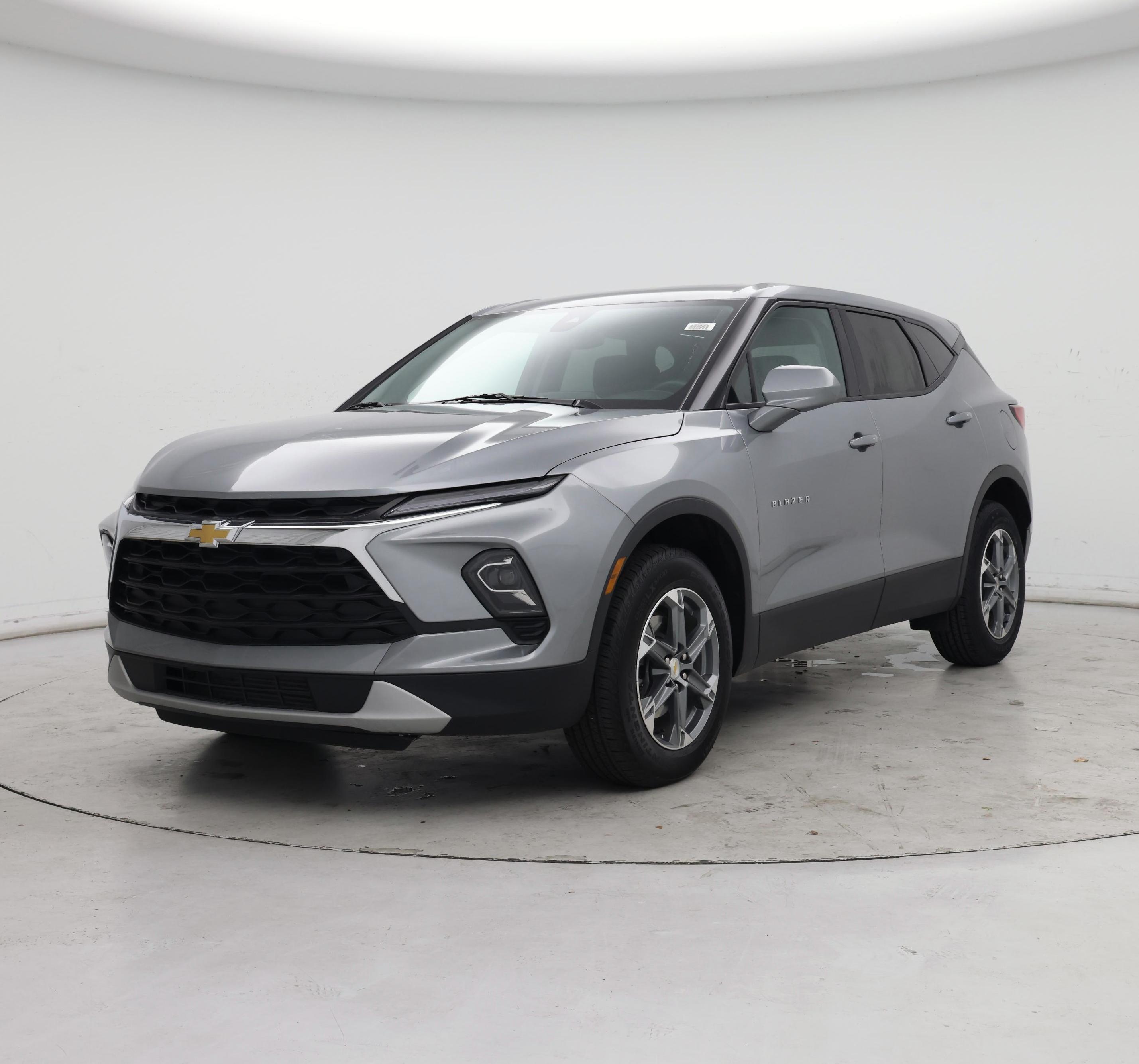 Thumbnail: 2023 Chevrolet Blazer - 4
