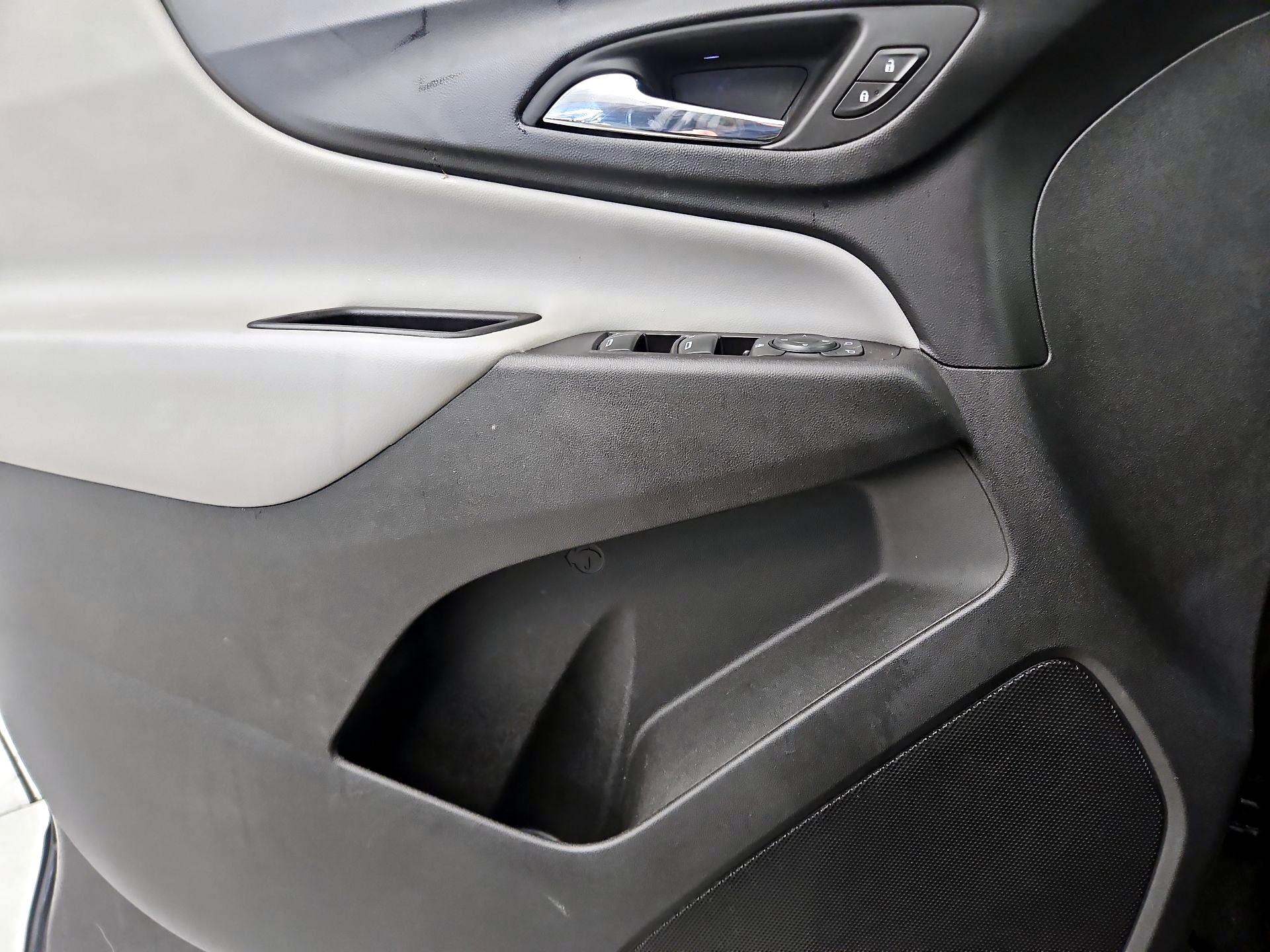 Thumbnail: 2020 Chevrolet Equinox - 12