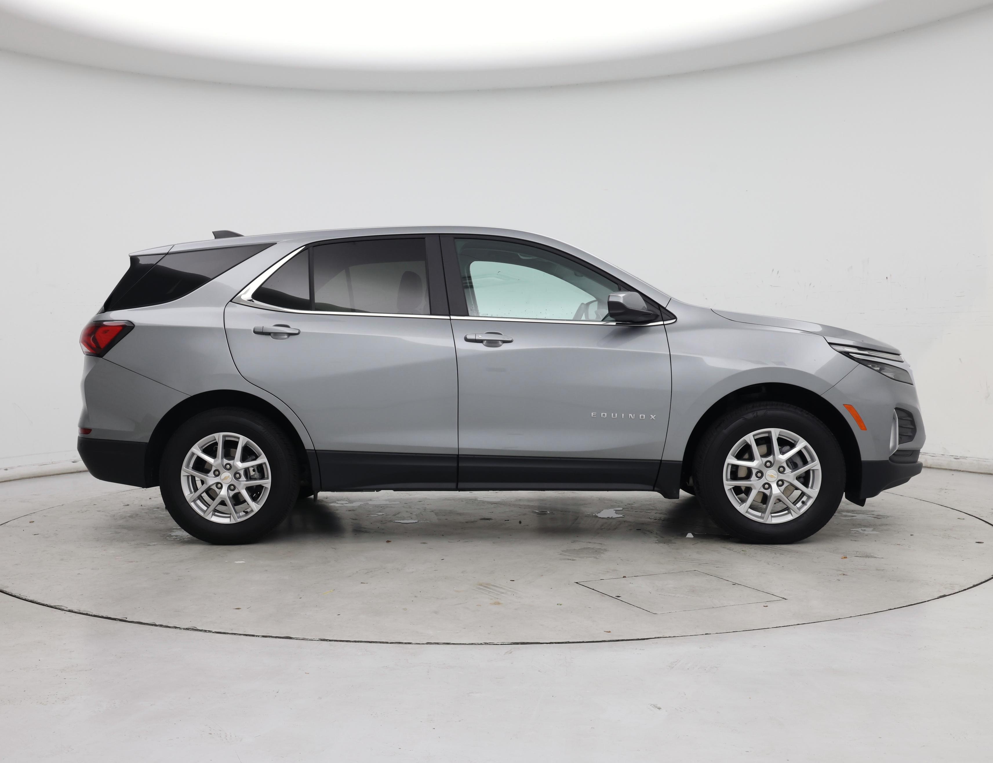 Thumbnail: 2023 Chevrolet Equinox - 7