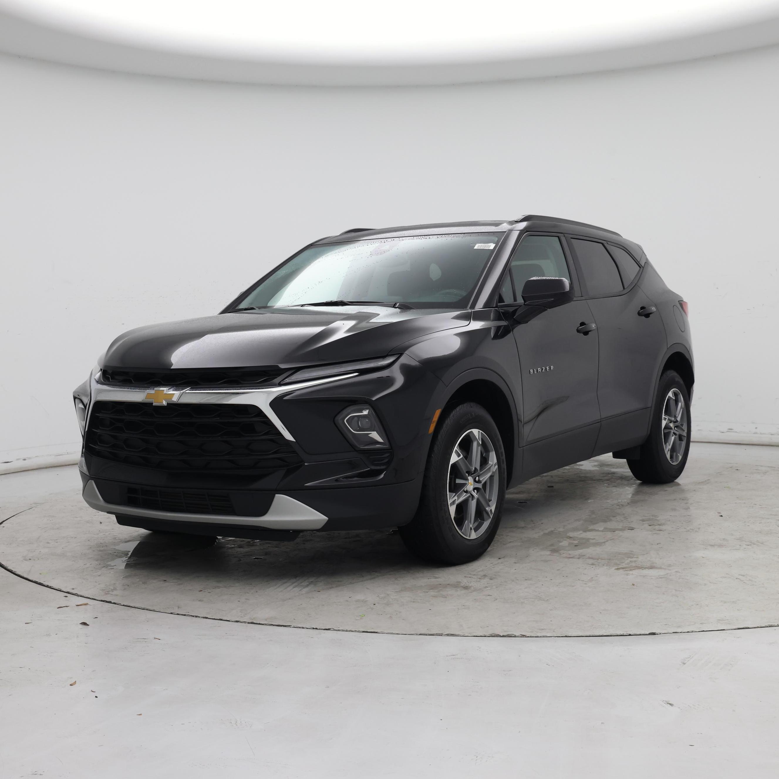 Thumbnail: 2023 Chevrolet Blazer - 4