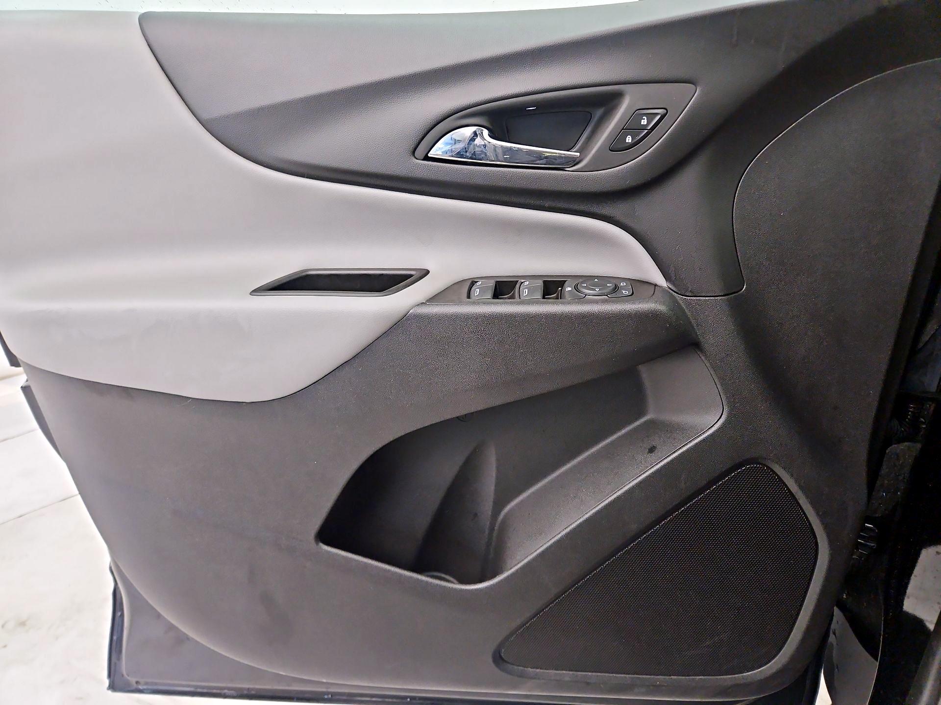 Thumbnail: 2023 Chevrolet Equinox - 12