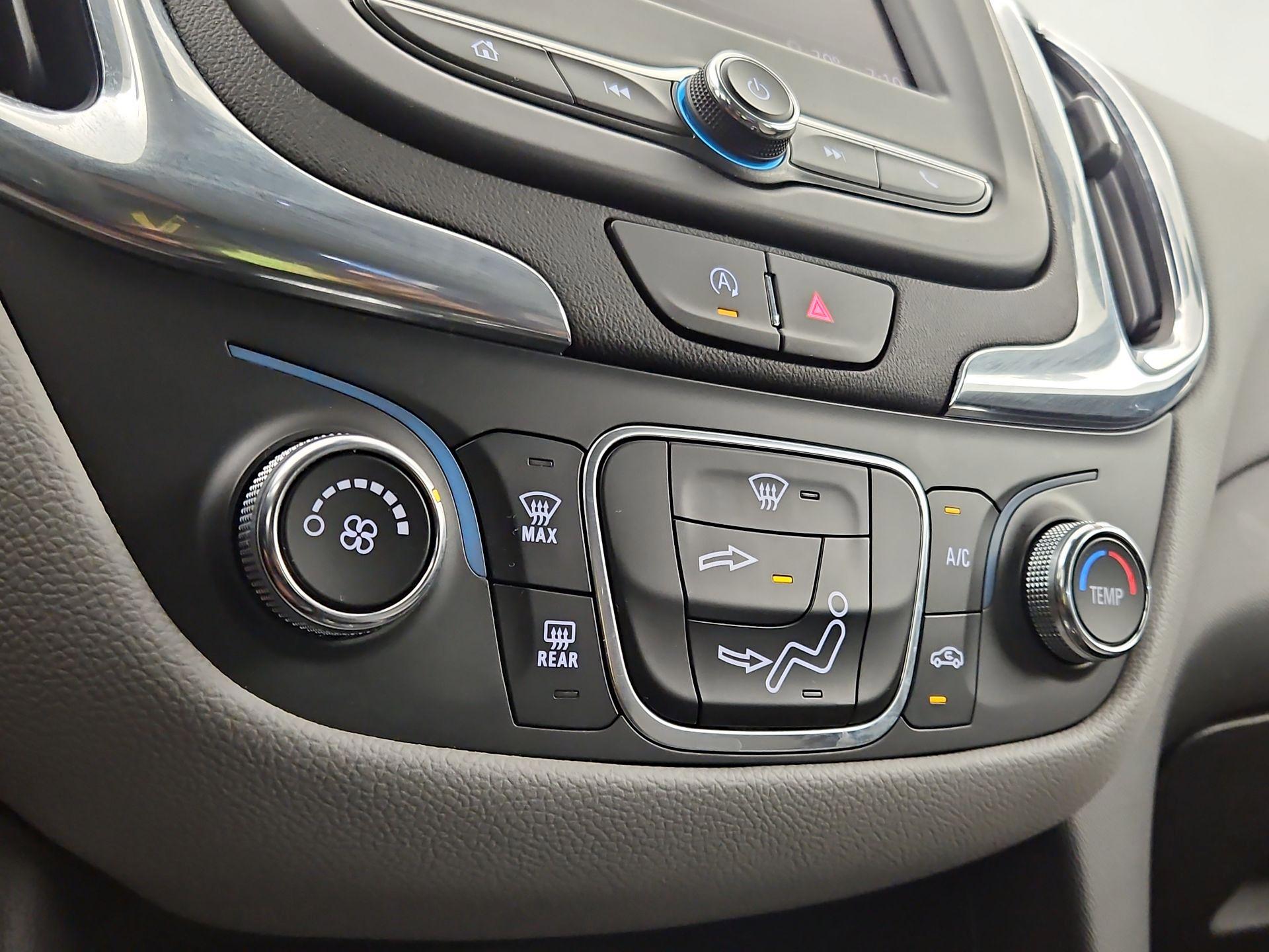 Thumbnail: 2023 Chevrolet Equinox - 16
