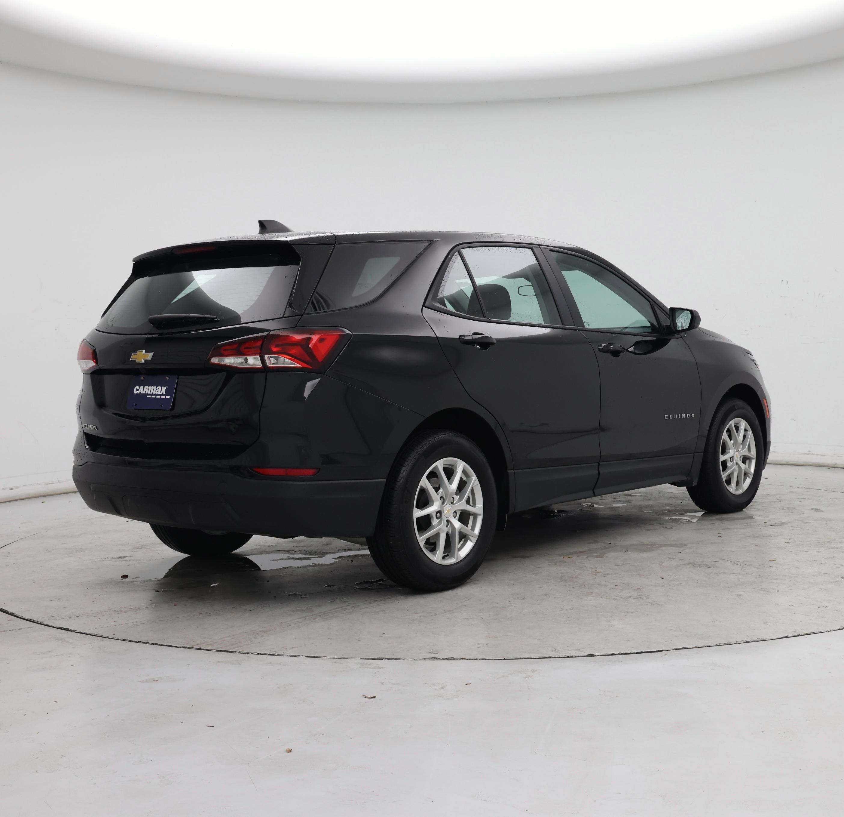 Thumbnail: 2023 Chevrolet Equinox - 8