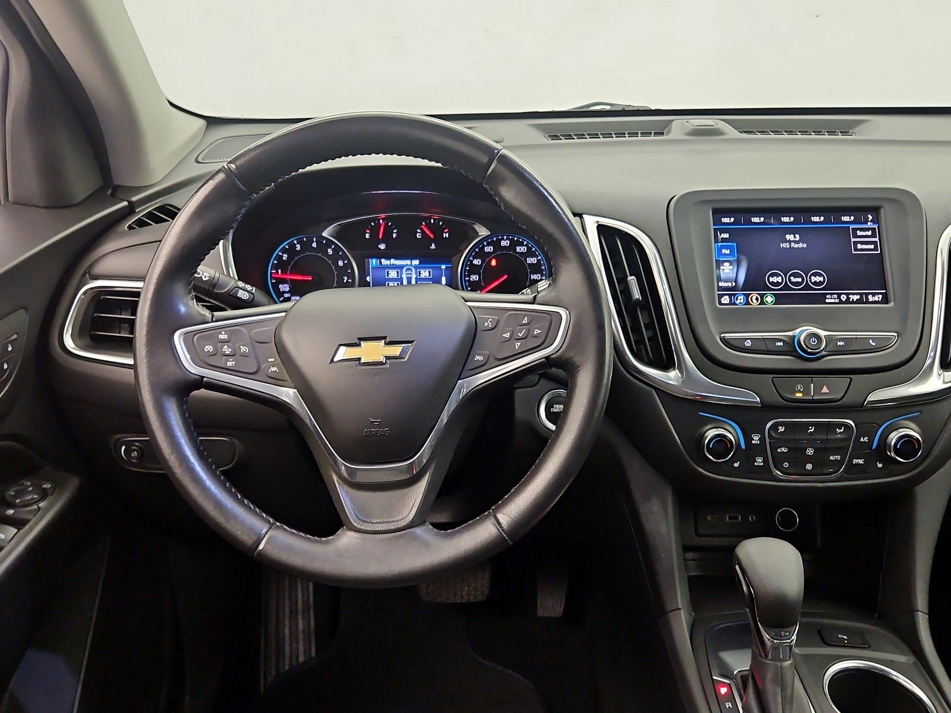 Thumbnail: 2022 Chevrolet Equinox - 10