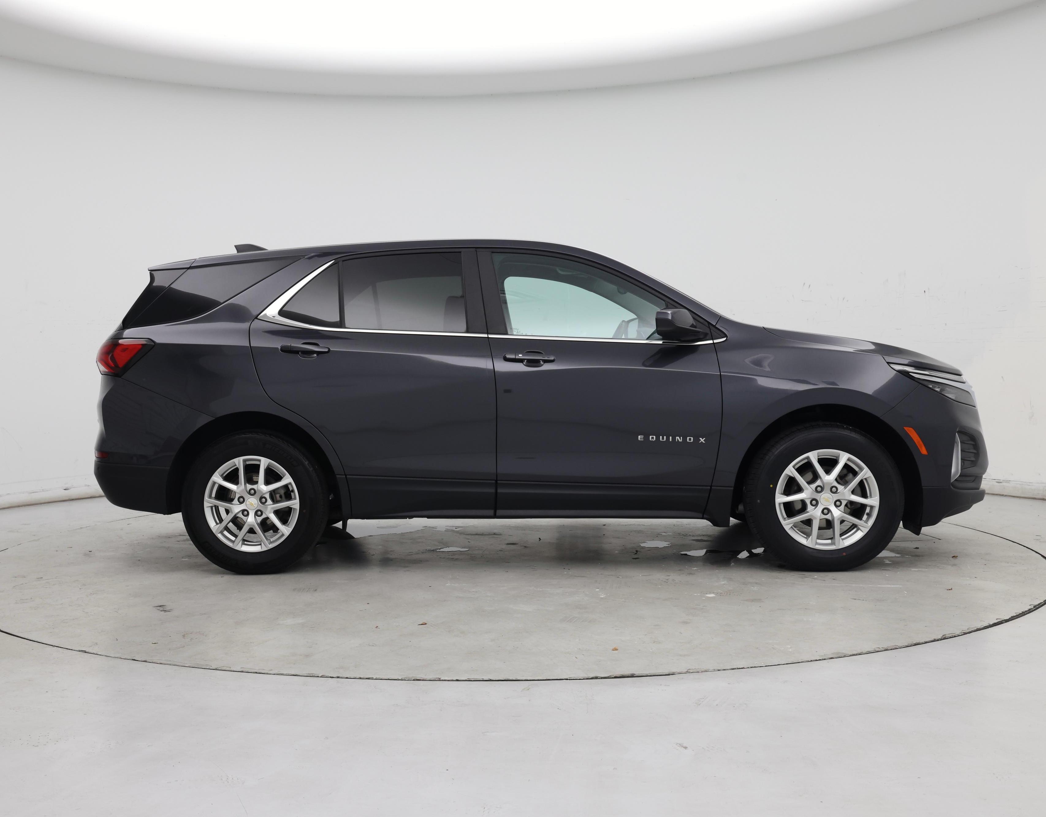 Thumbnail: 2022 Chevrolet Equinox - 7