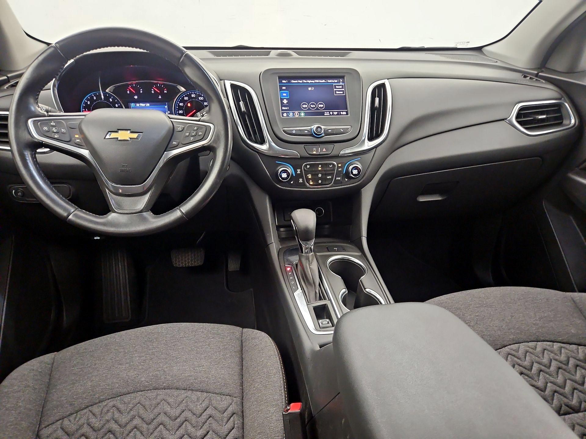 Thumbnail: 2022 Chevrolet Equinox - 9
