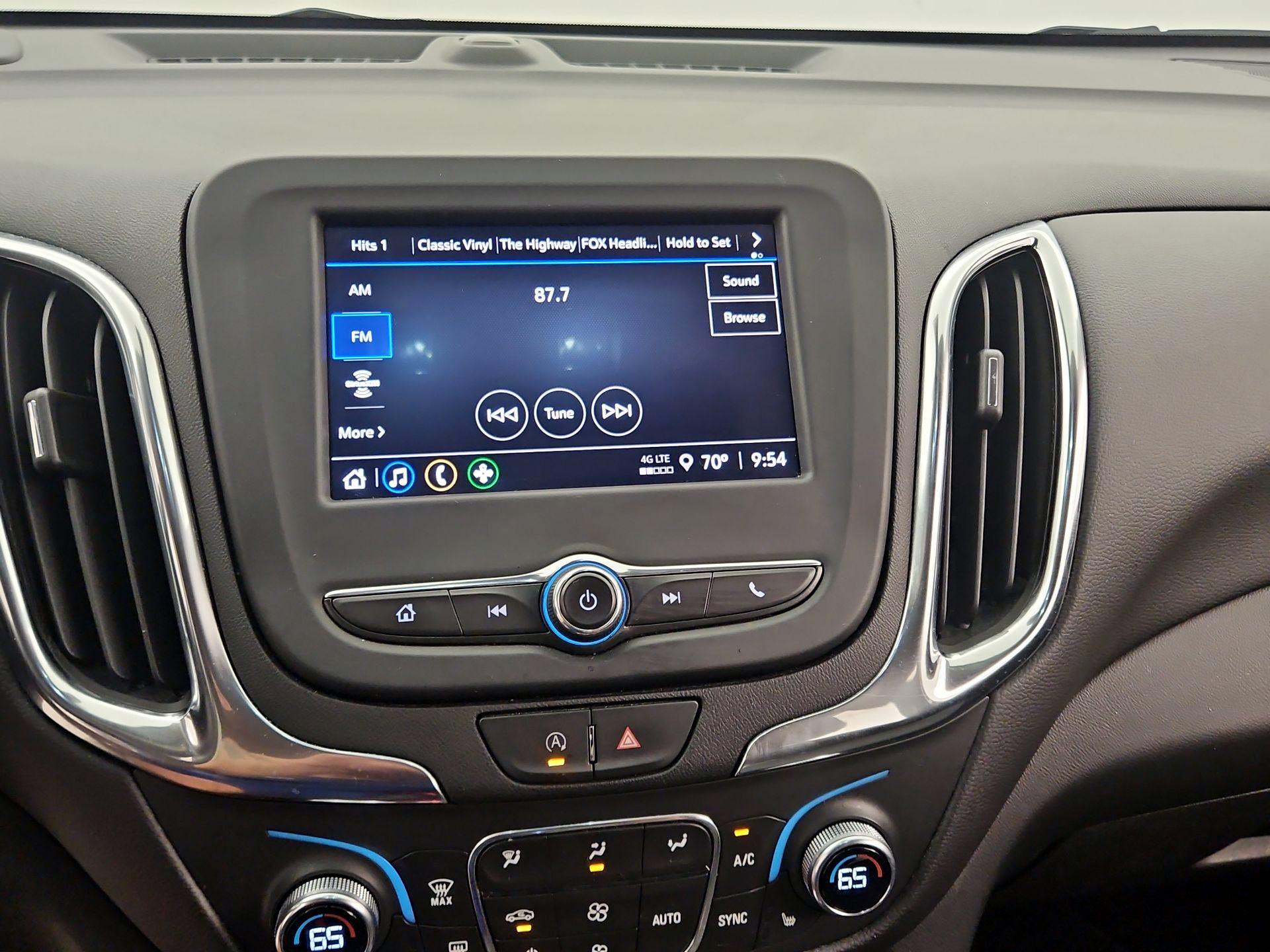 Thumbnail: 2022 Chevrolet Equinox - 15