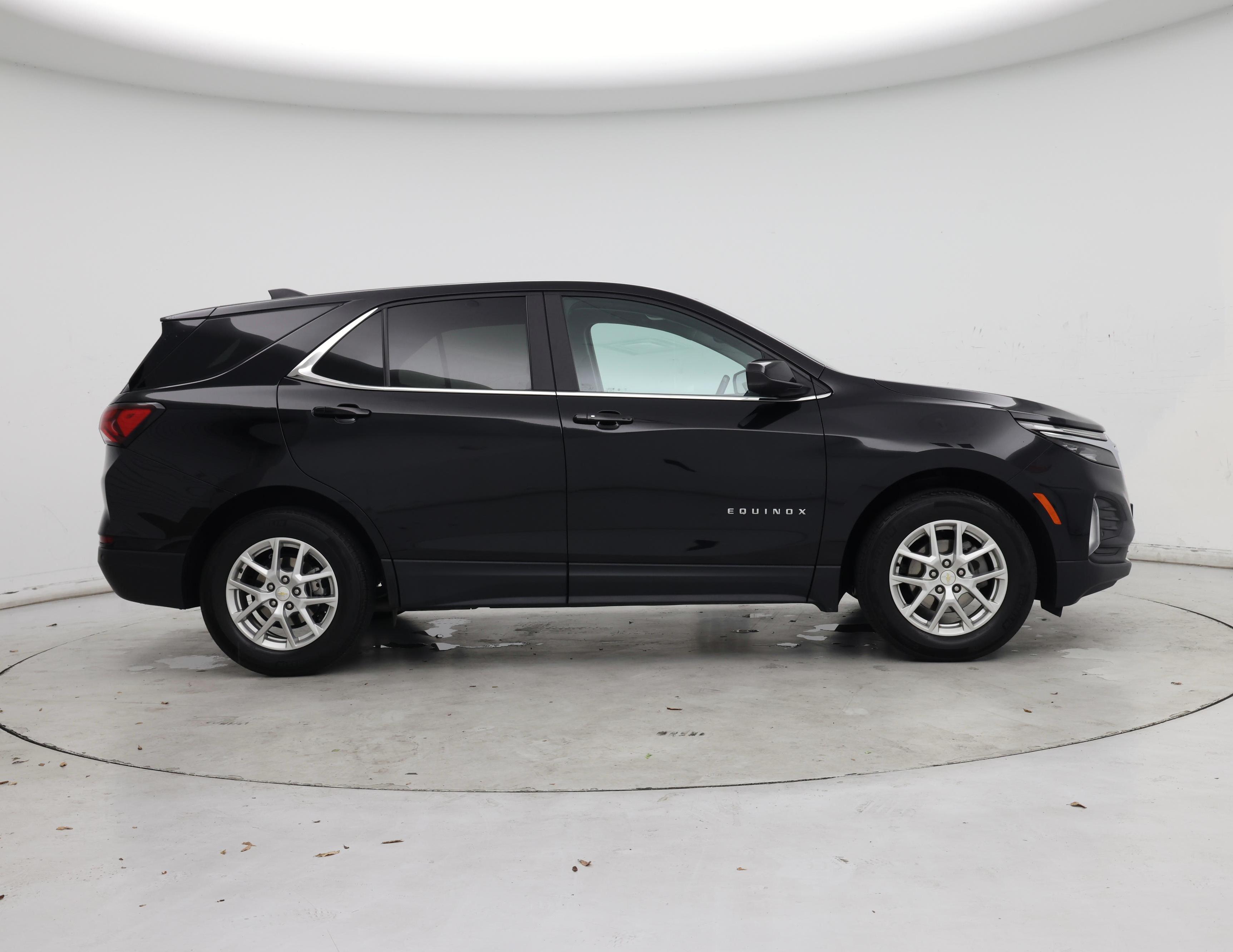 Thumbnail: 2022 Chevrolet Equinox - 7