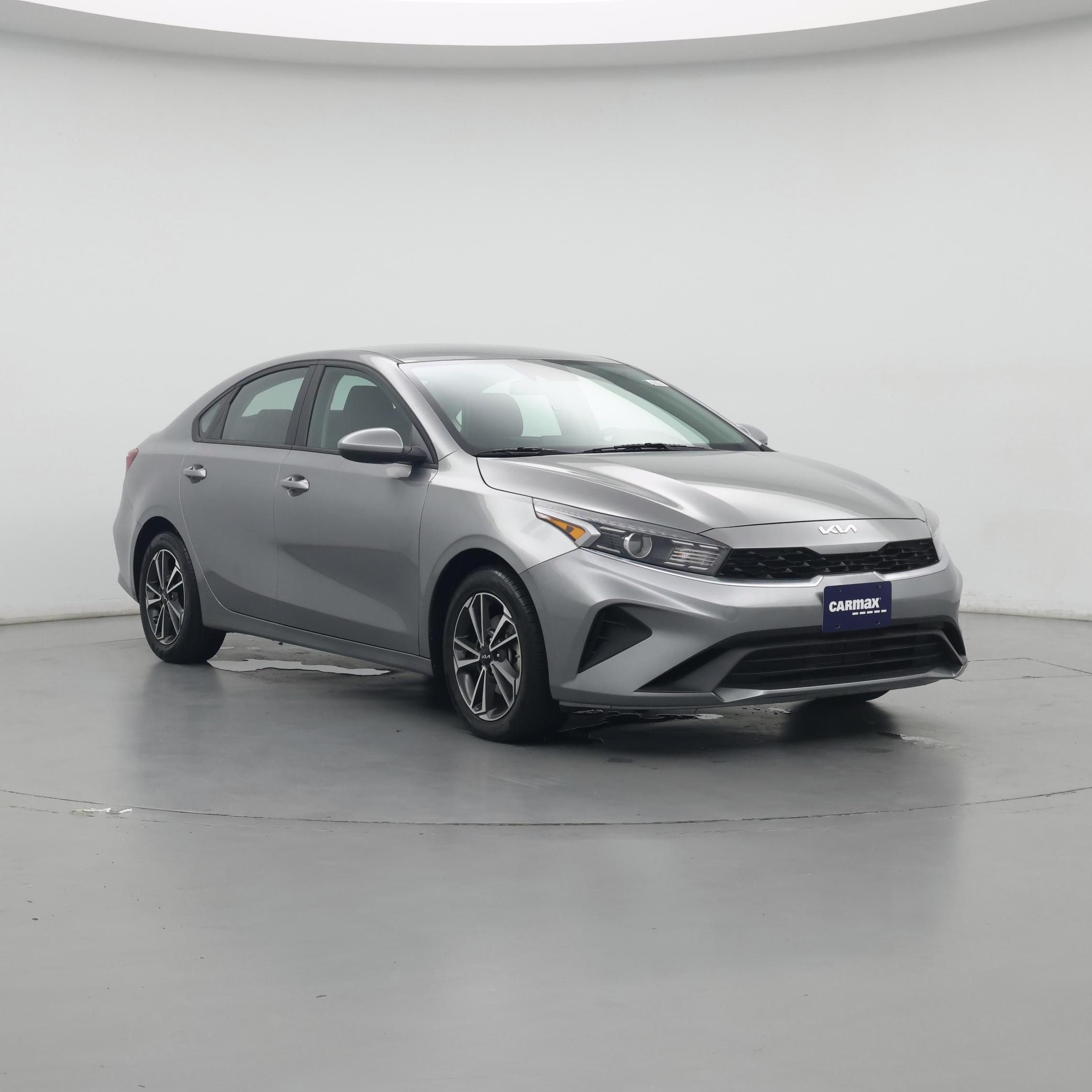 Thumbnail: 2022 Kia Forte - 5