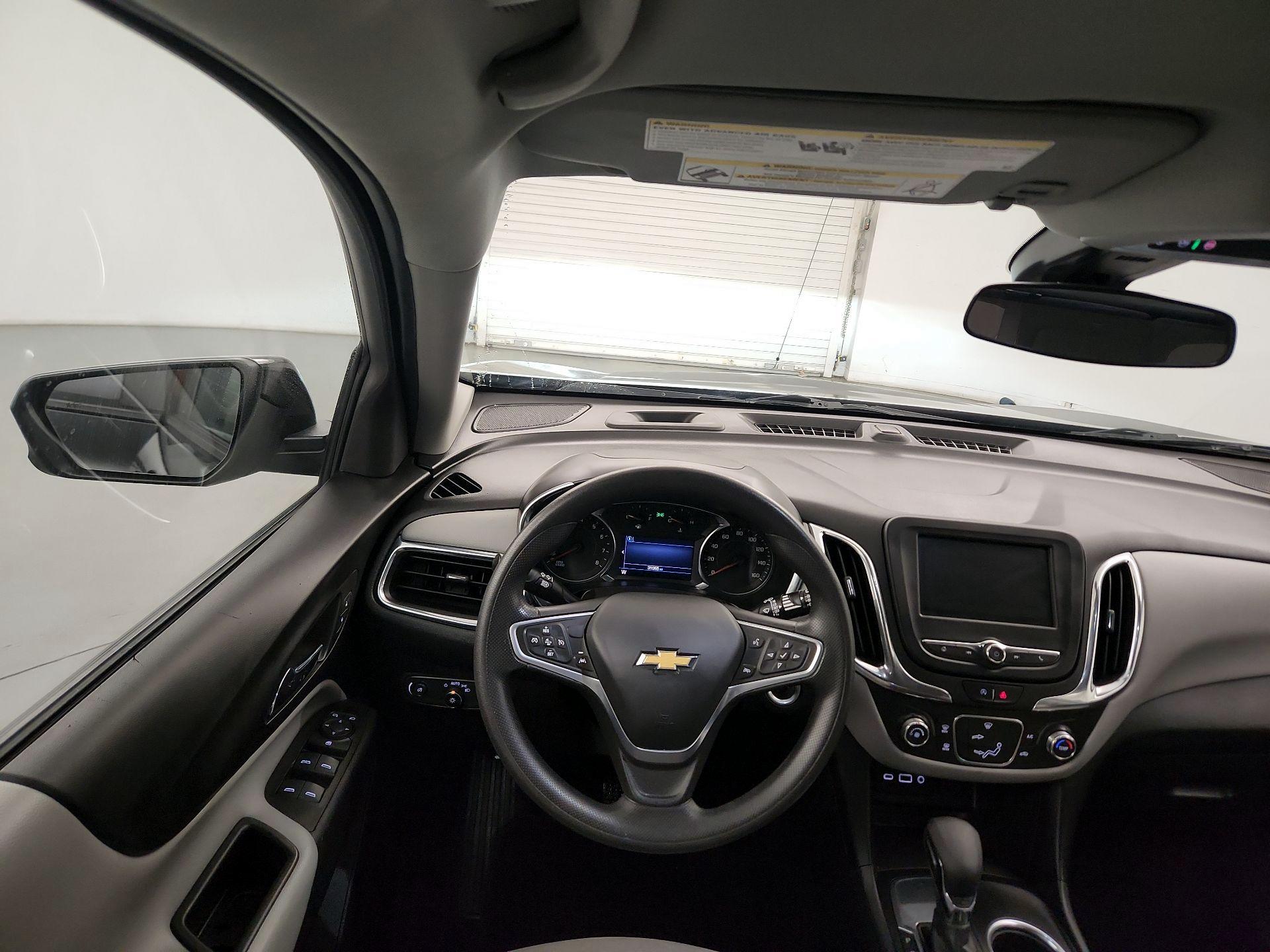 Thumbnail: 2023 Chevrolet Equinox - 10