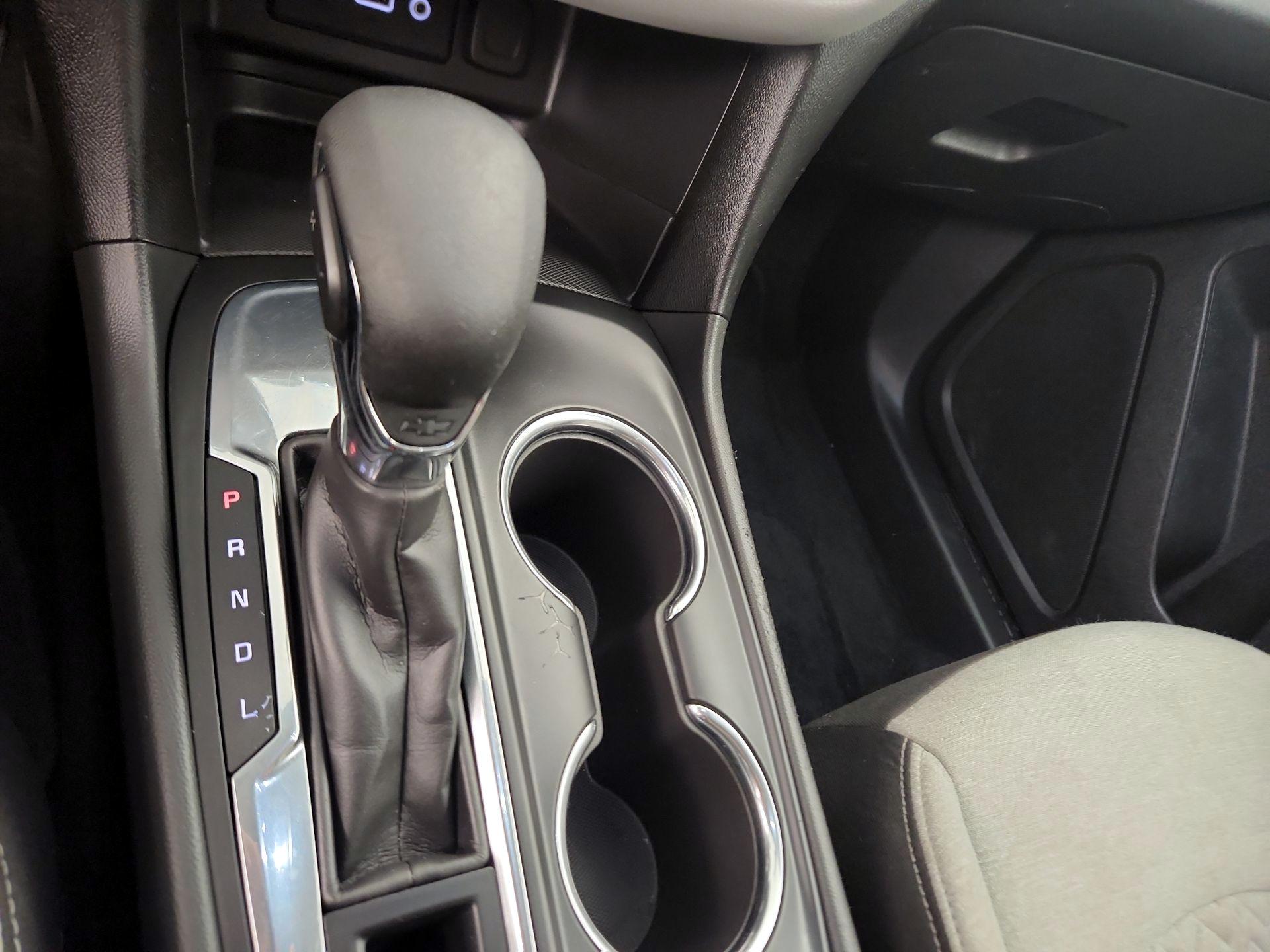 Thumbnail: 2023 Chevrolet Equinox - 17