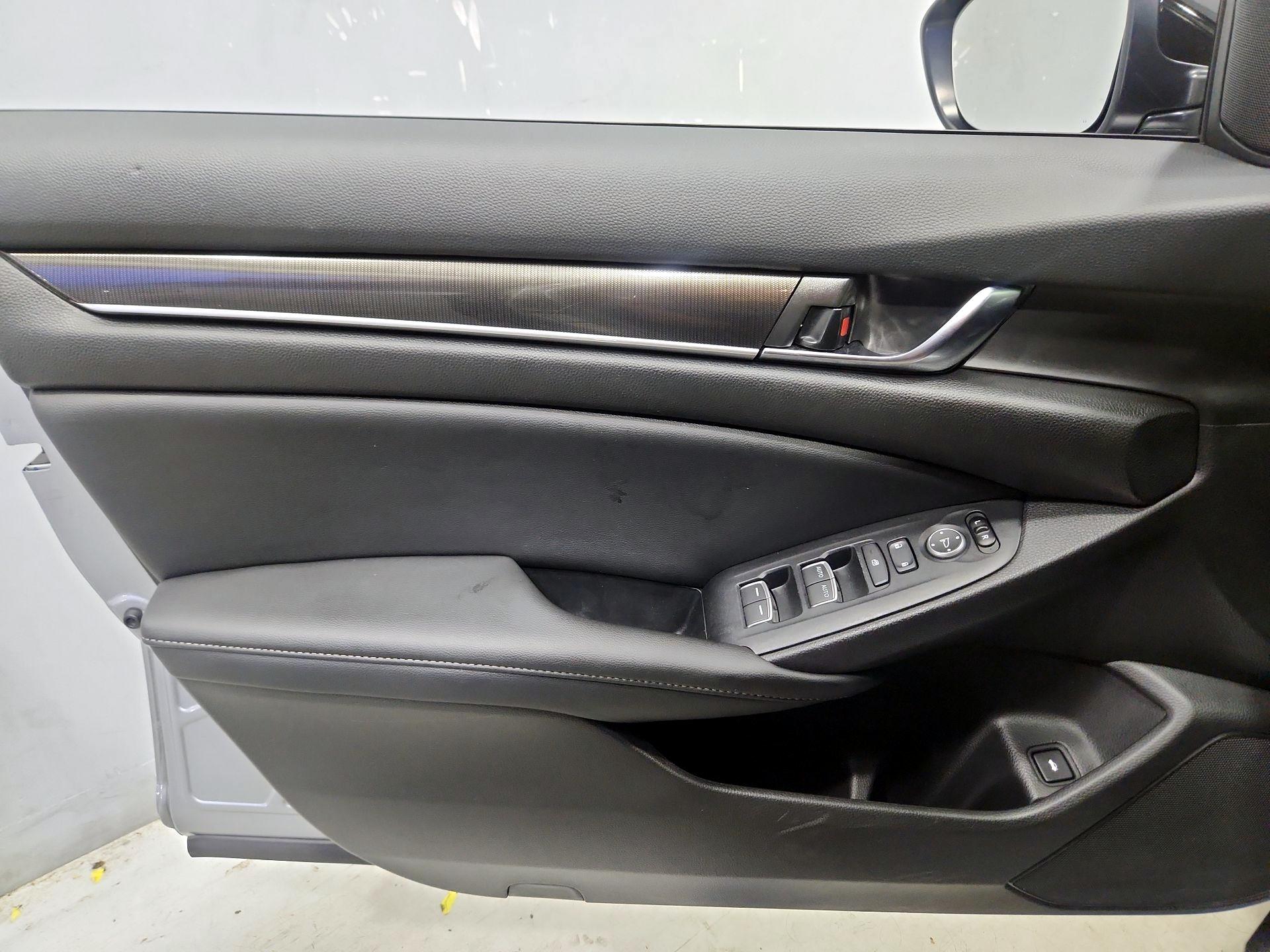 Thumbnail: 2021 Honda Accord - 12