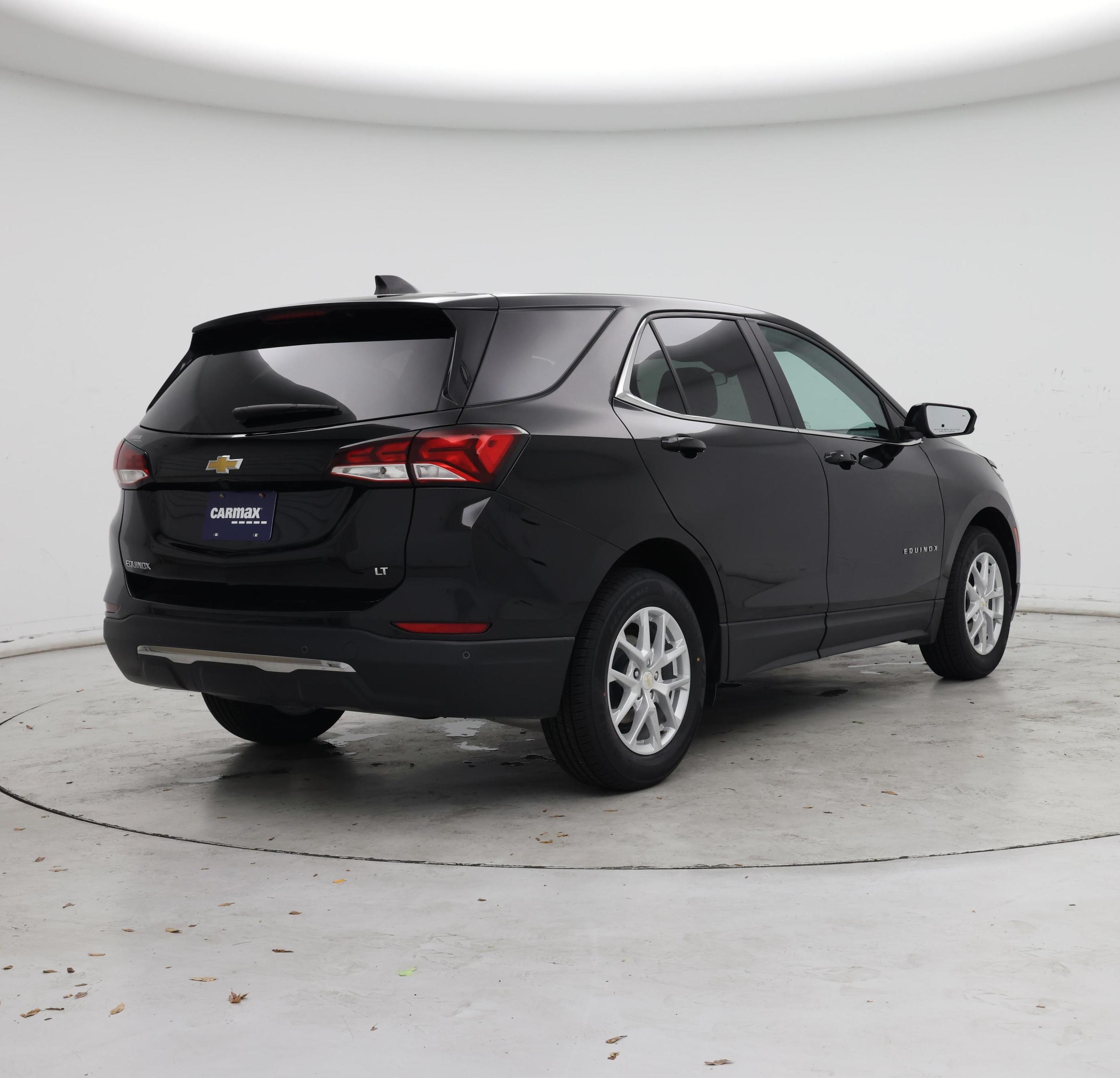 Thumbnail: 2022 Chevrolet Equinox - 8