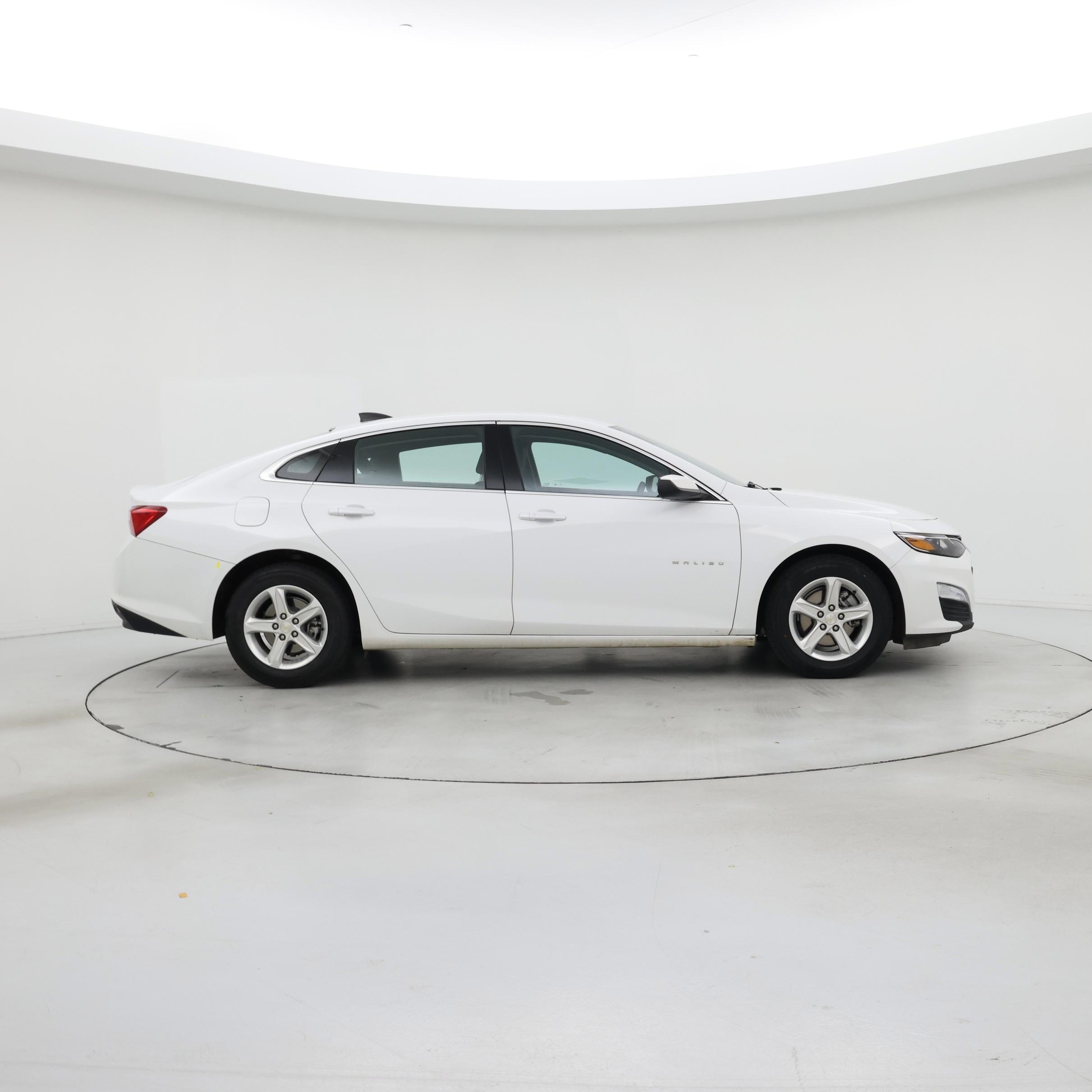 Thumbnail: 2023 Chevrolet Malibu - 7