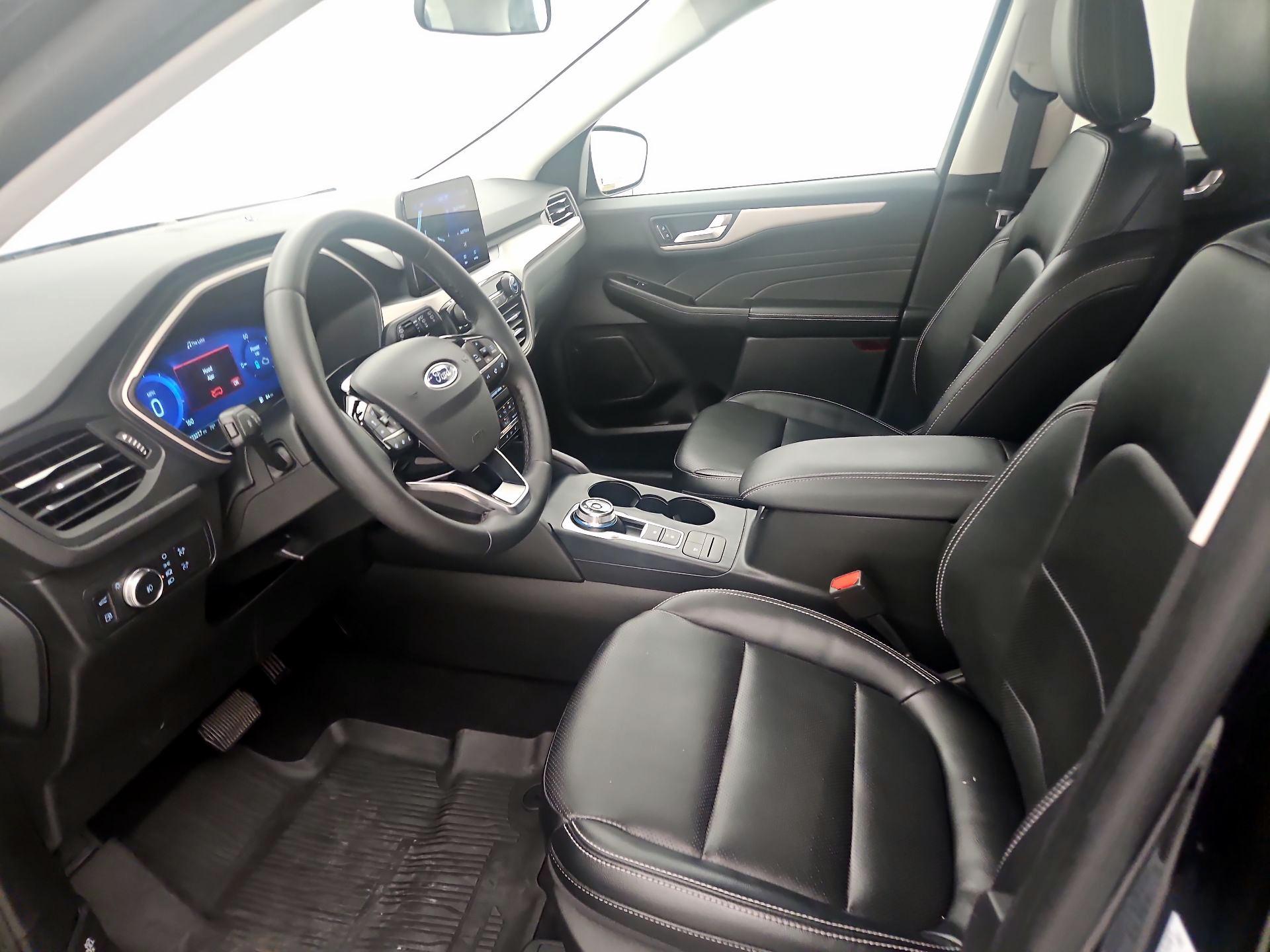 Thumbnail: 2022 Ford Escape - 11