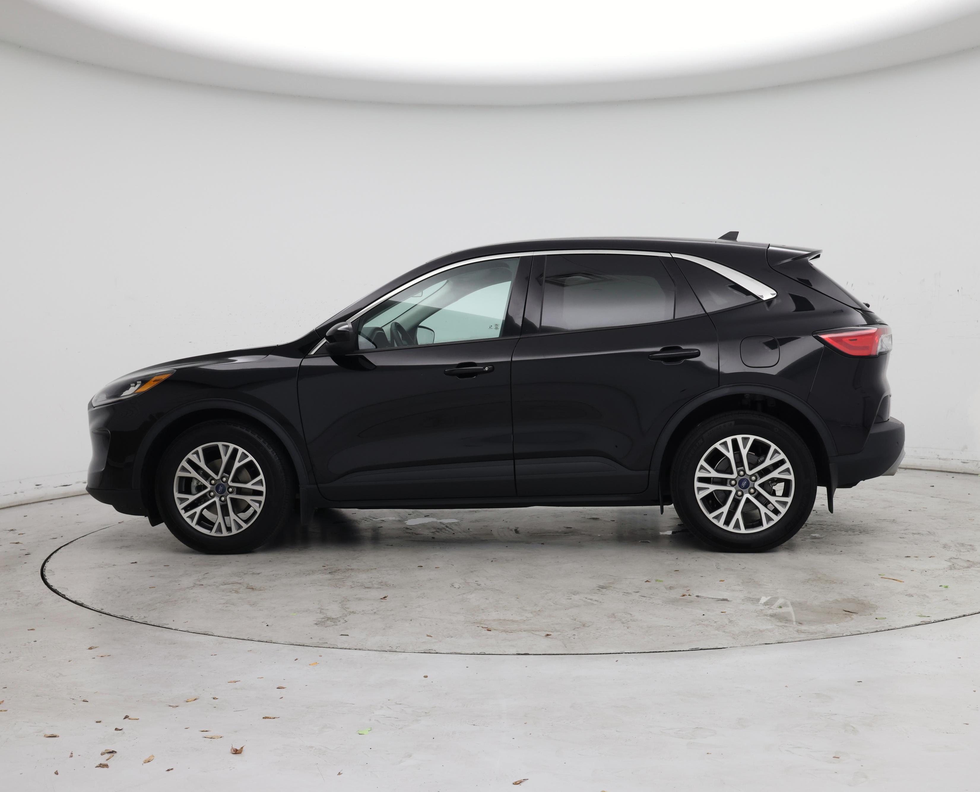 Thumbnail: 2022 Ford Escape - 3