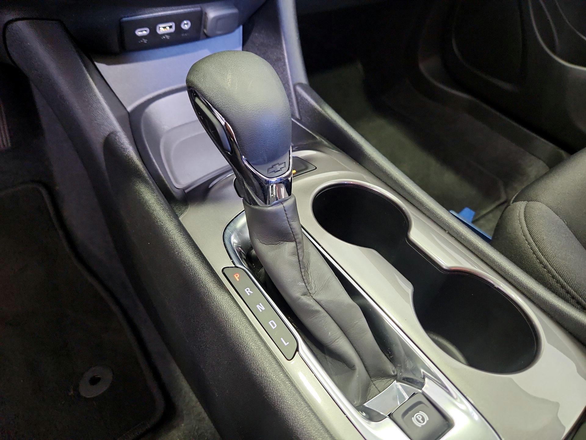 Thumbnail: 2023 Chevrolet Malibu - 17