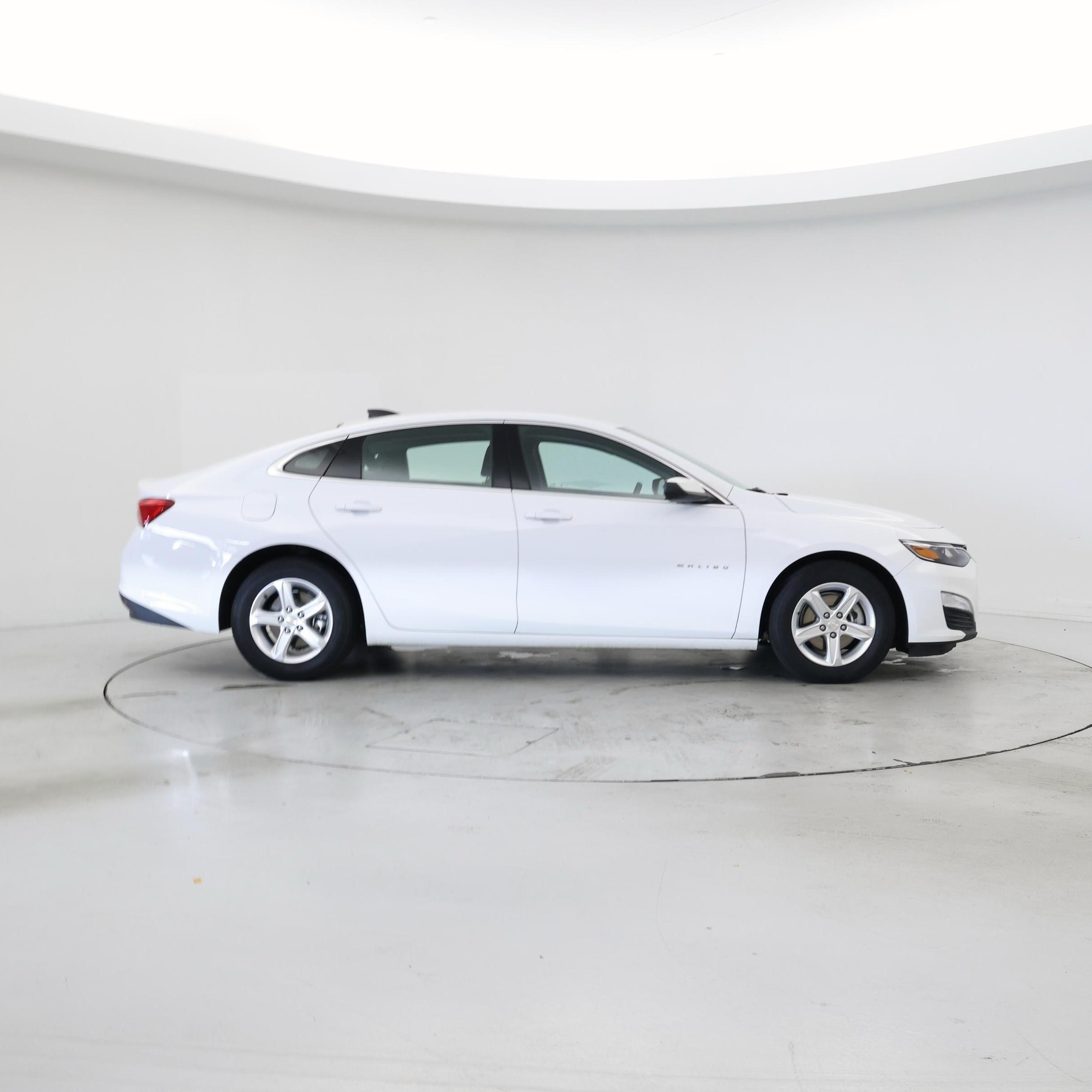 Thumbnail: 2023 Chevrolet Malibu - 7