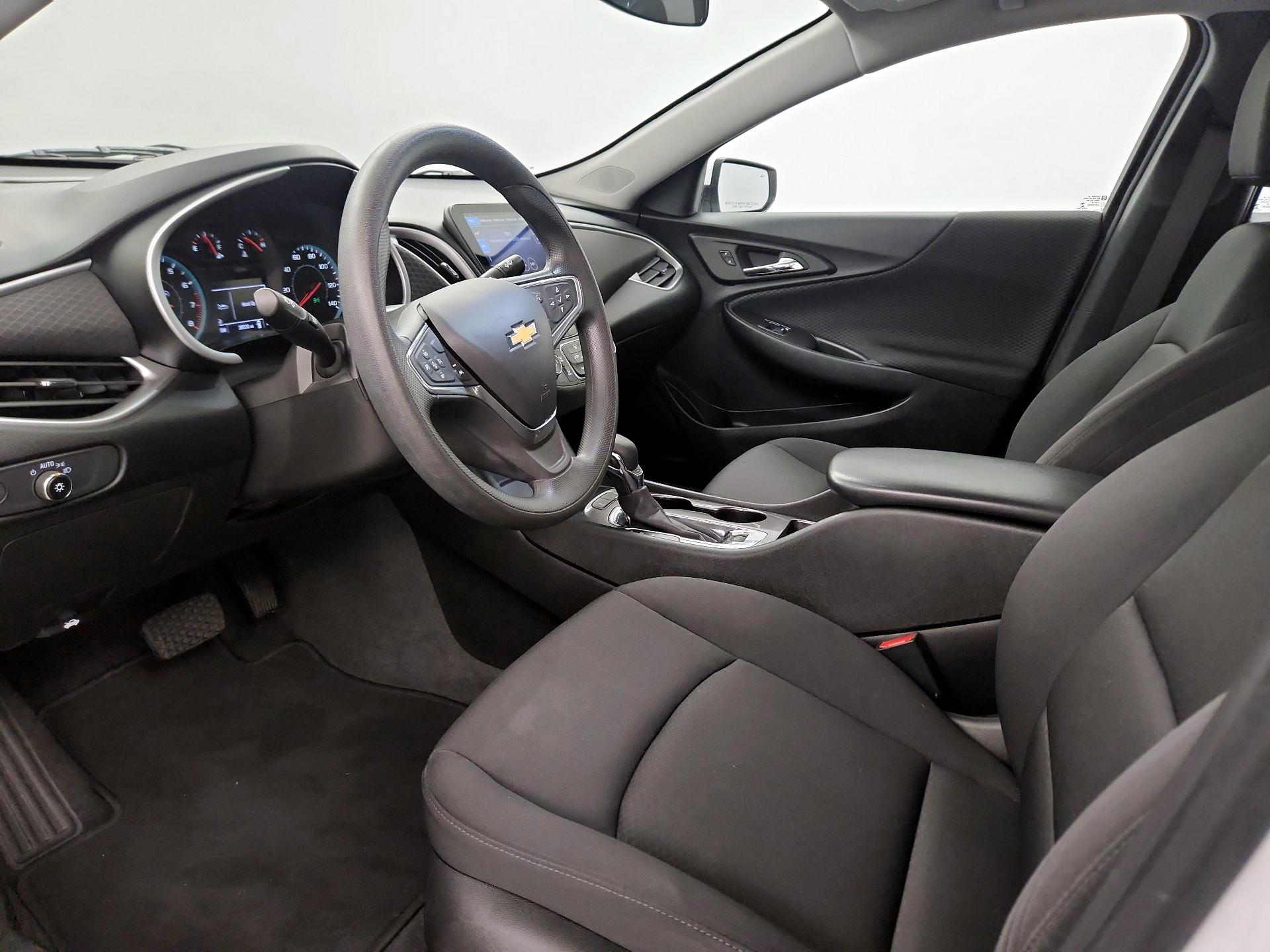Thumbnail: 2023 Chevrolet Malibu - 11