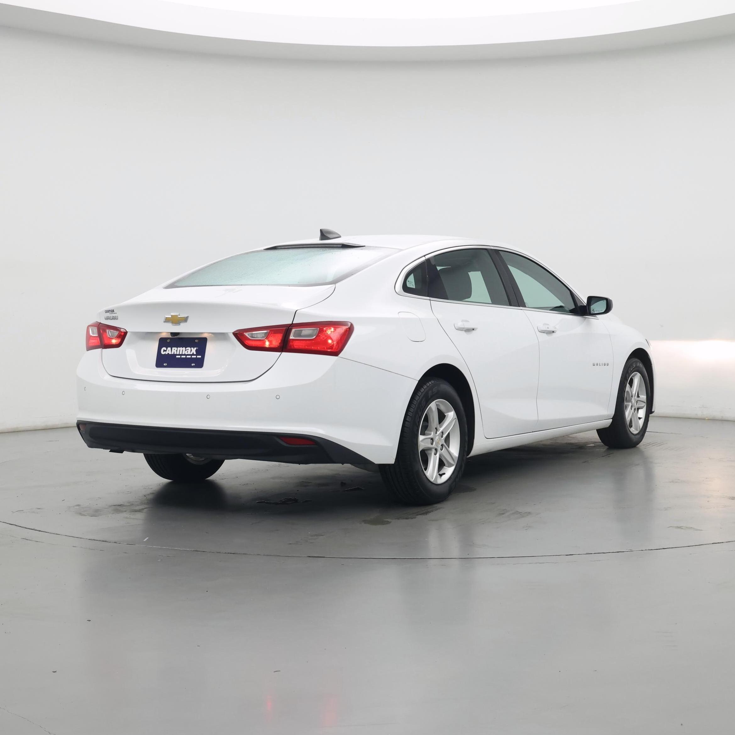 Thumbnail: 2023 Chevrolet Malibu - 8