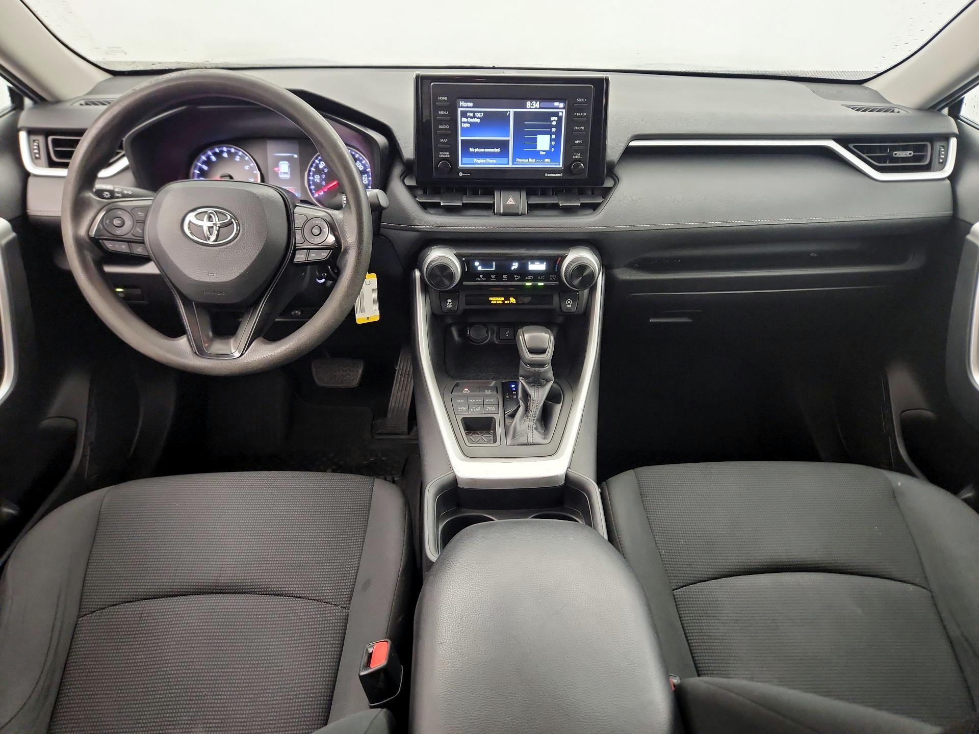 Thumbnail: 2021 Toyota RAV4 - 9