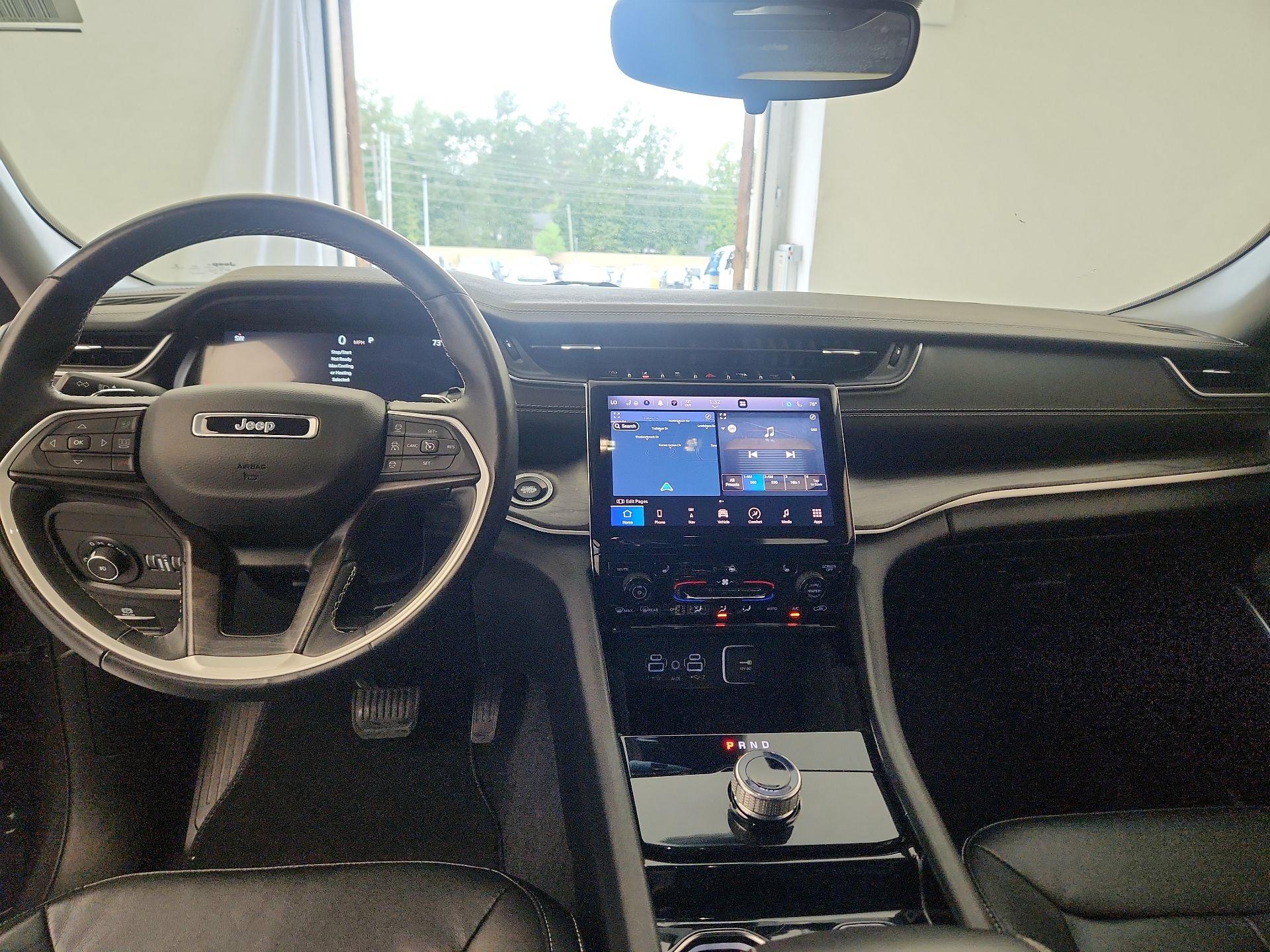 Thumbnail: 2022 Jeep Grand Cherokee - 9
