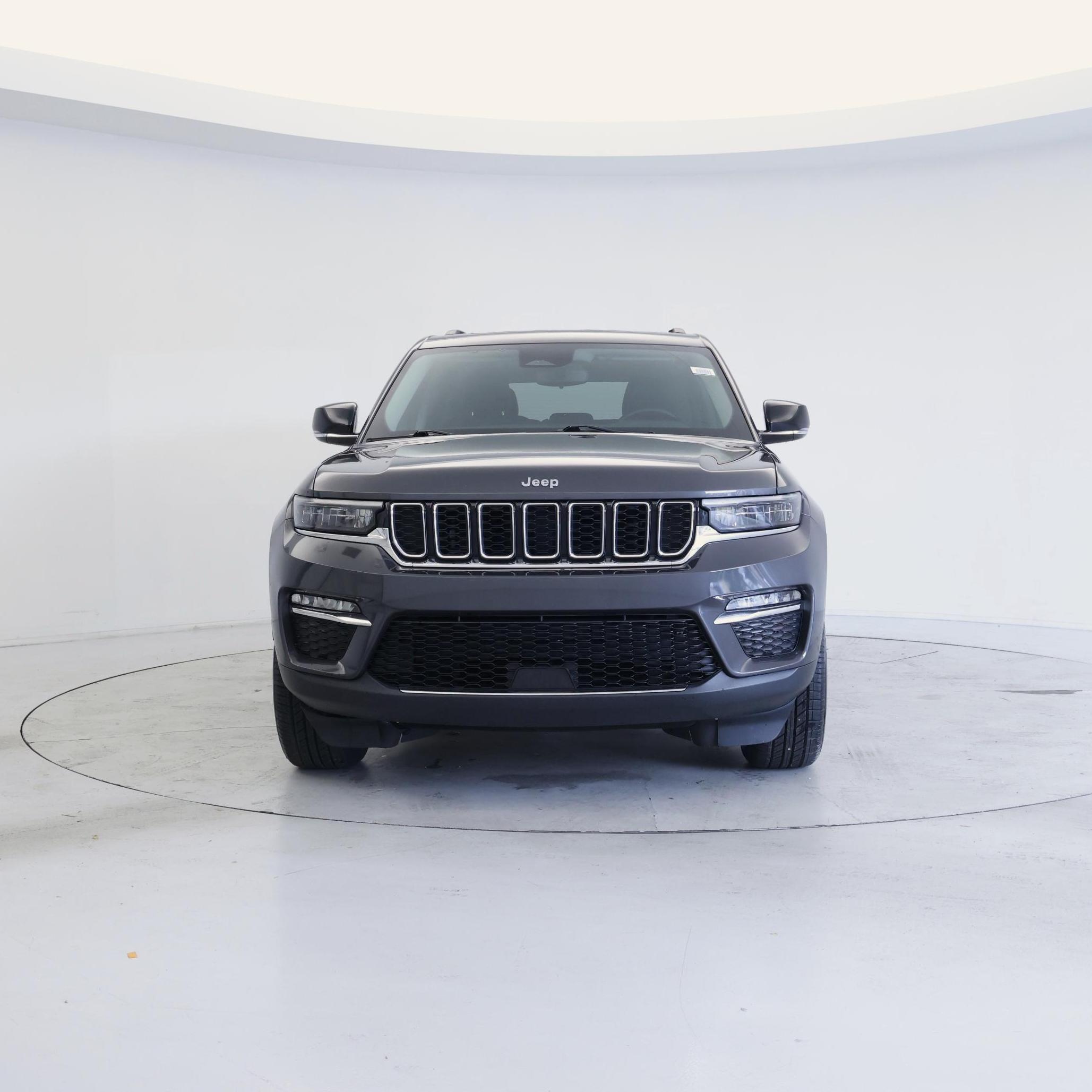 Thumbnail: 2022 Jeep Grand Cherokee - 5